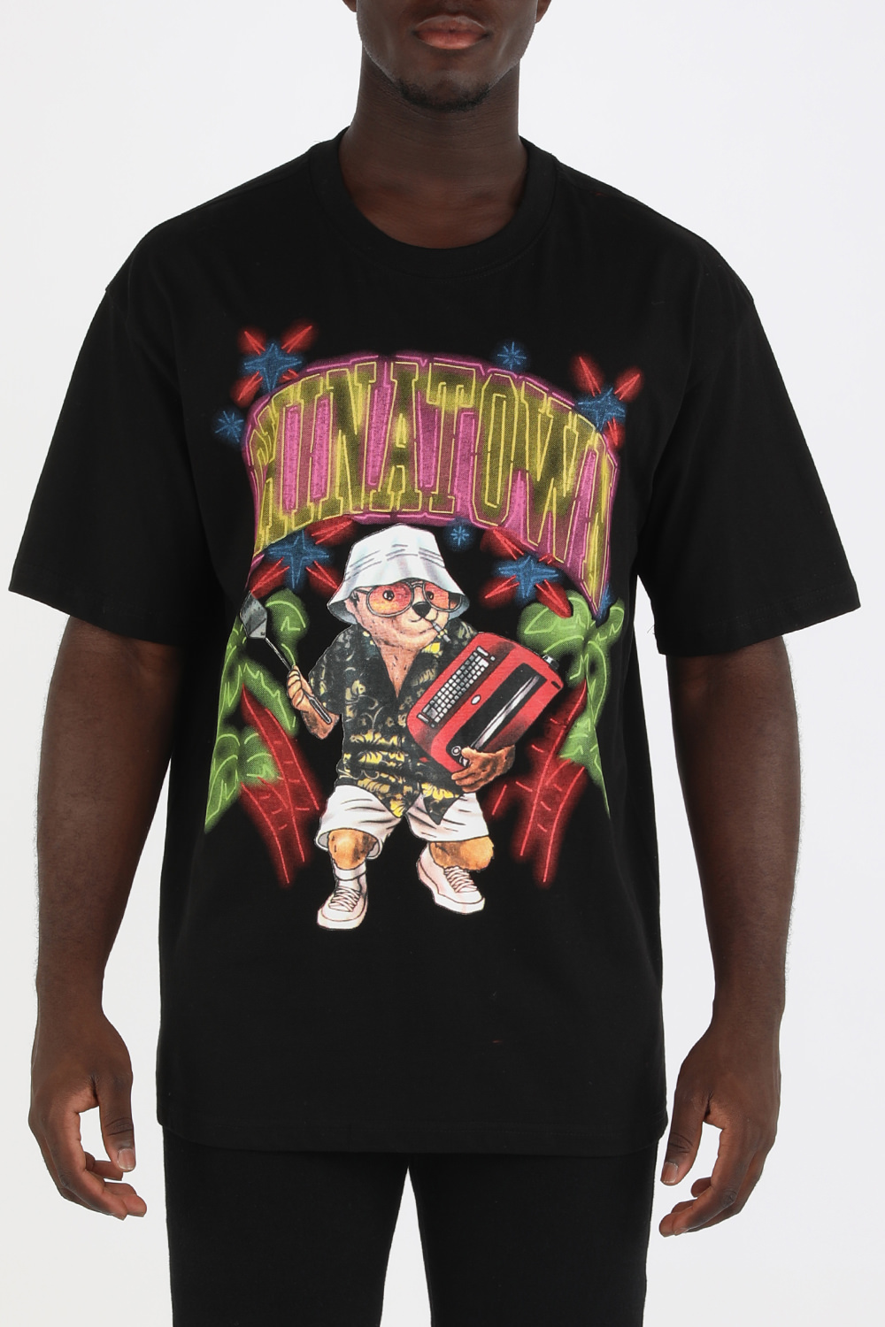 תמונת דוגמן קידמית של Cabo Bear Tee in Black