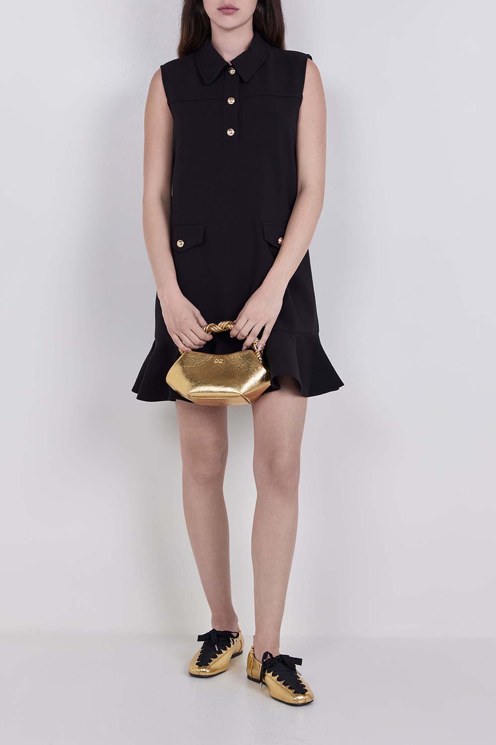 תמונת דוגמן קידמית של תיק בו סמול