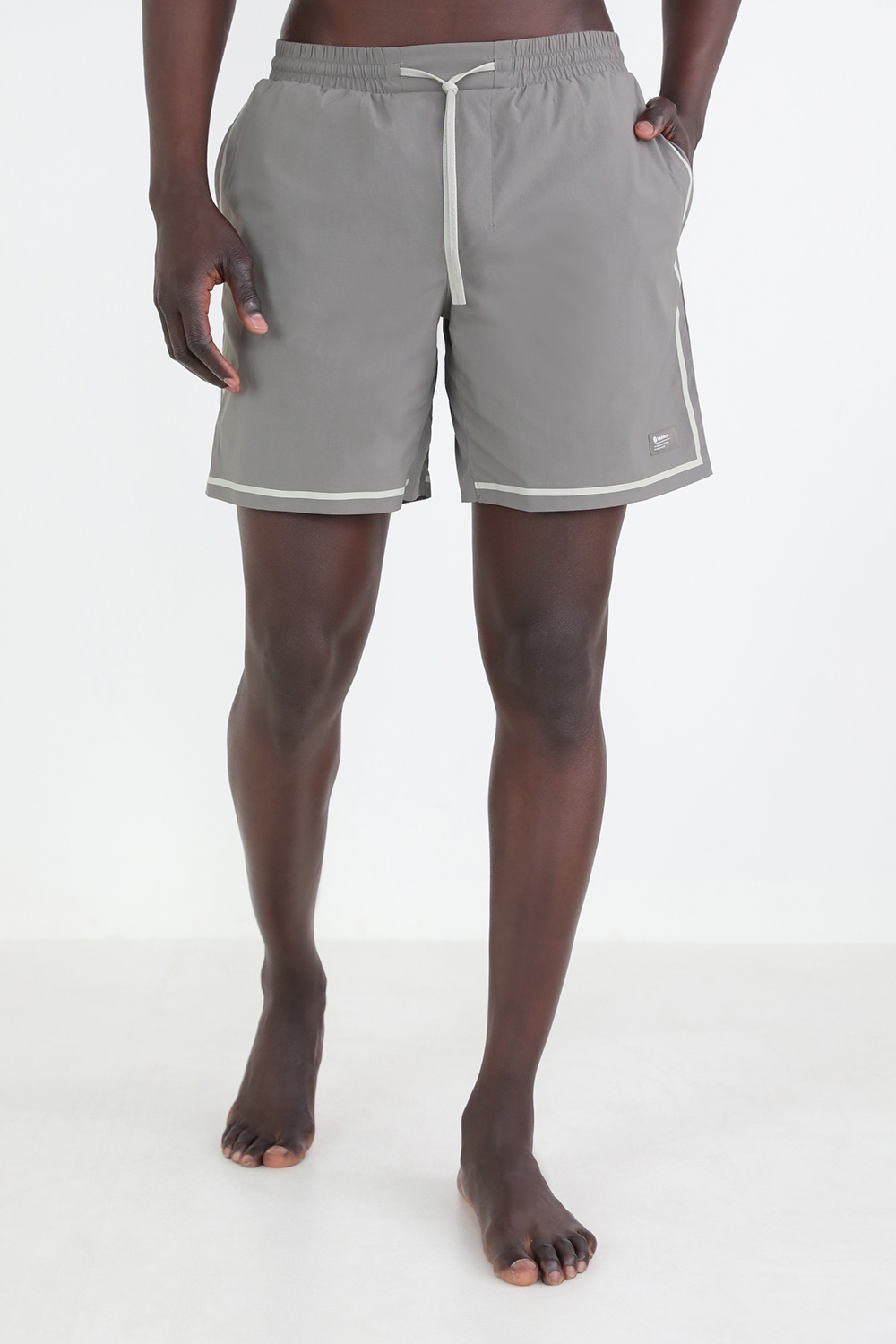 תמונת דוגמן קידמית של Pool Short 7