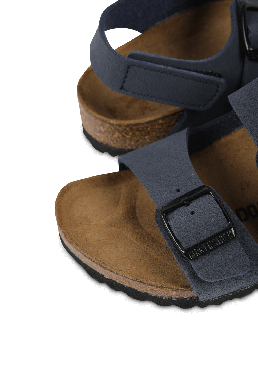 תמונת תקריב של מידות 24-31 סנדלי מילאנו בכחול בסגירת וולקרו