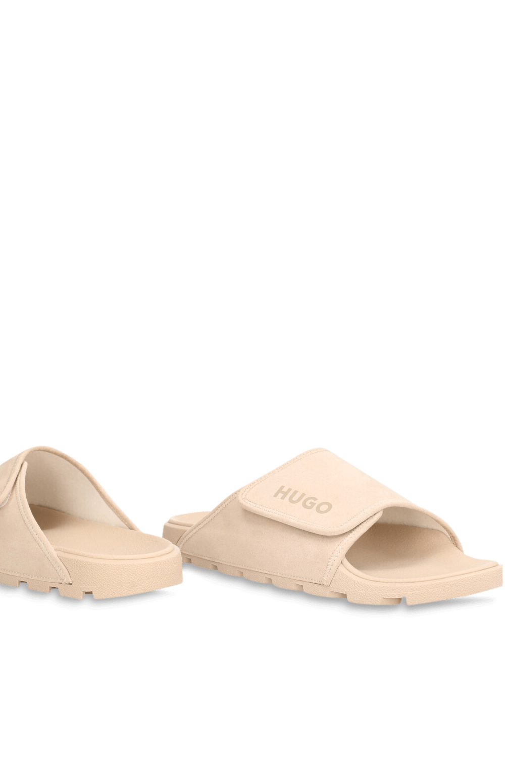 תמונת תקריב של כפכפי סליידס