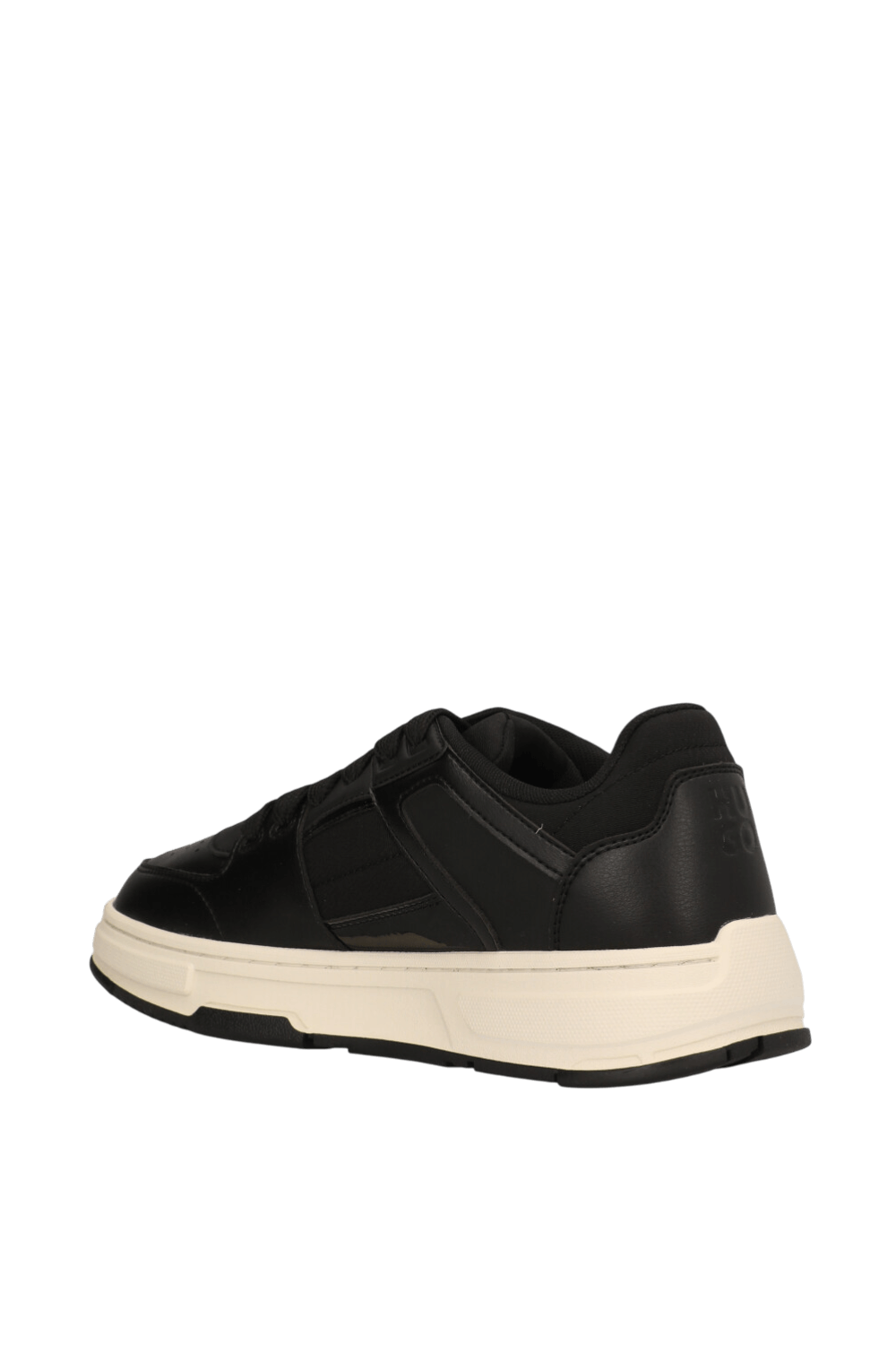 תמונה אחורית של נעלי סניקרס