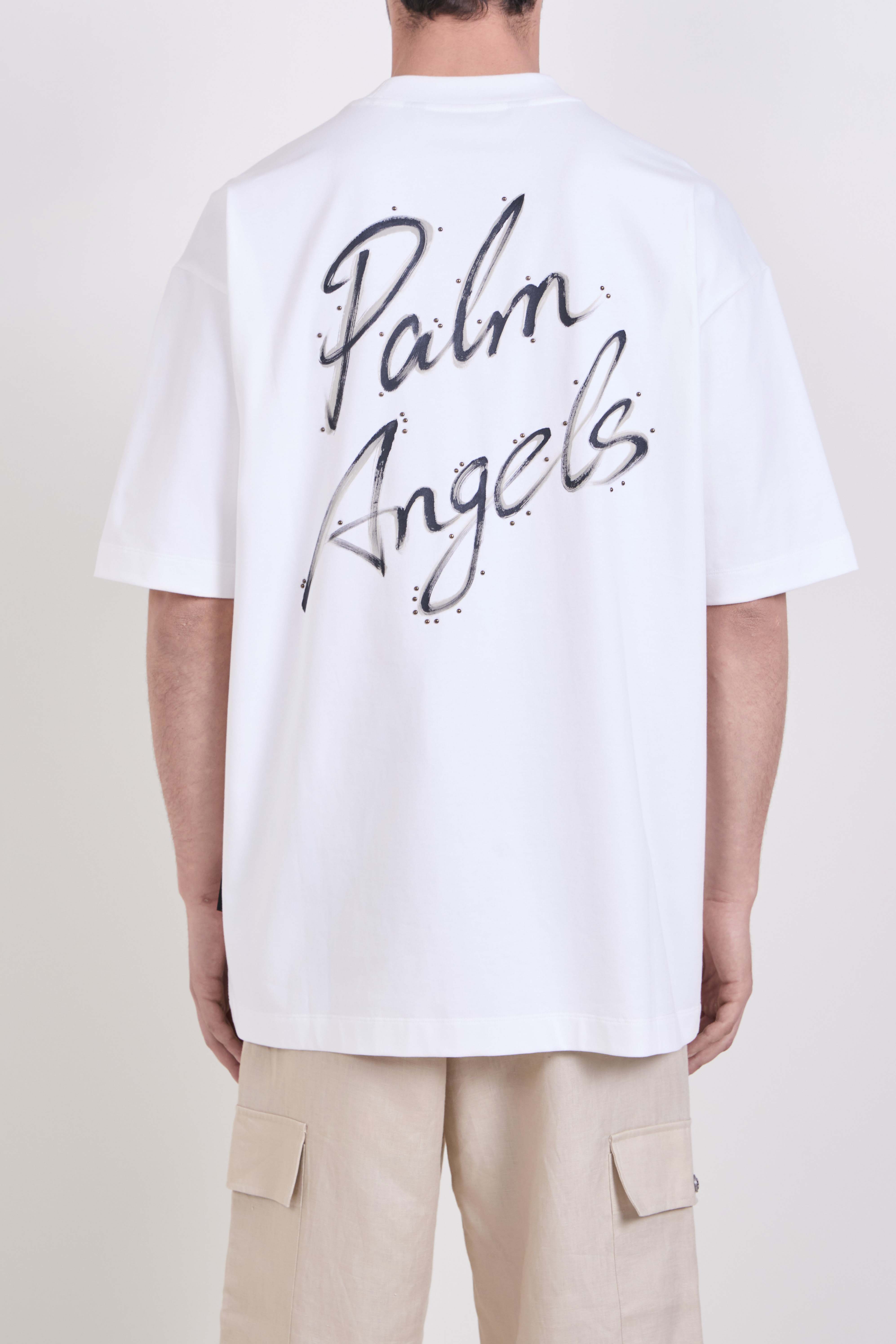 תמונת דוגמן אחורית של Relaxed T-Shirt