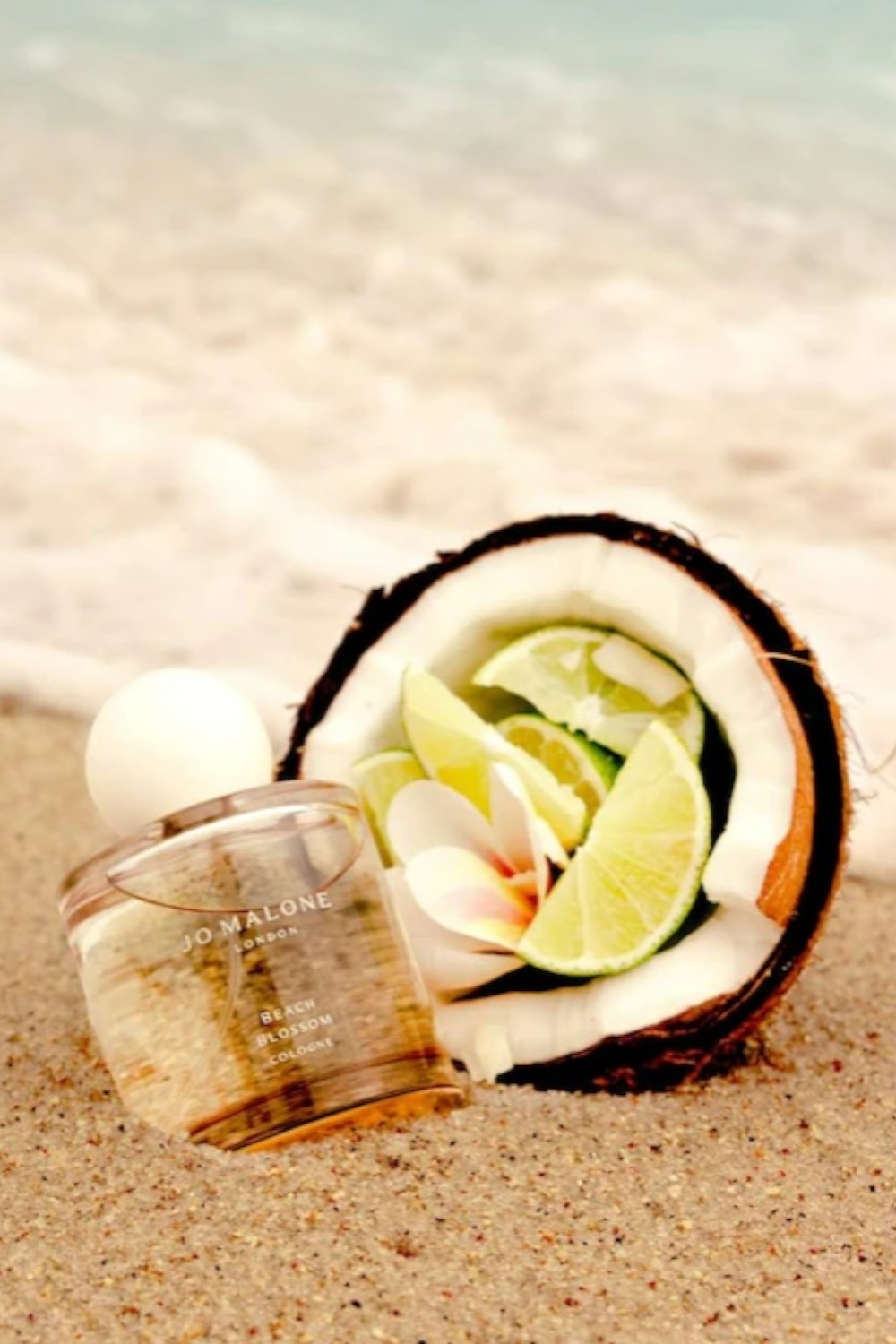 תמונת תקריב של Beach Blossoms 100 ML