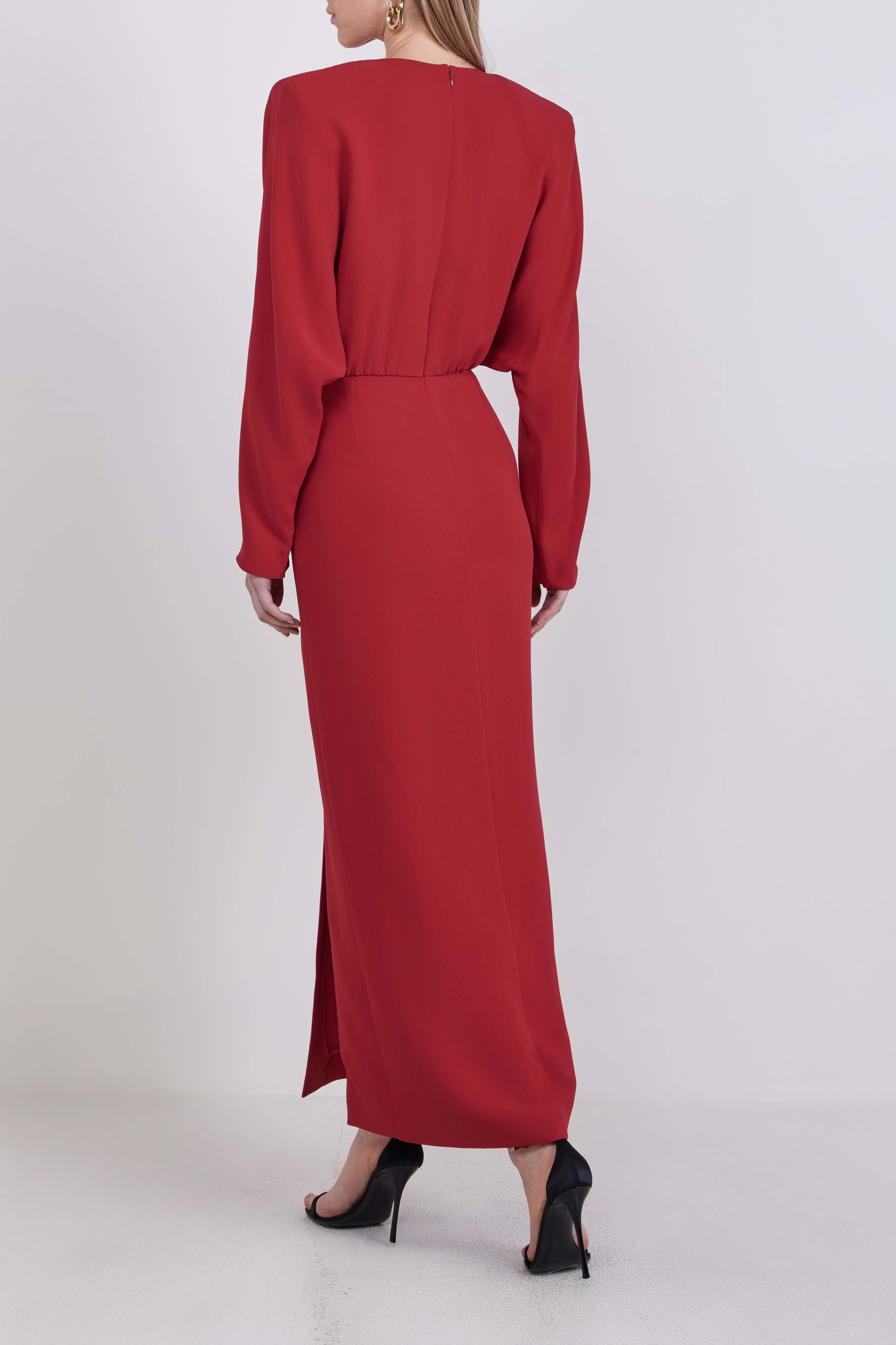 תמונת דוגמן אחורית של שמלת מידי