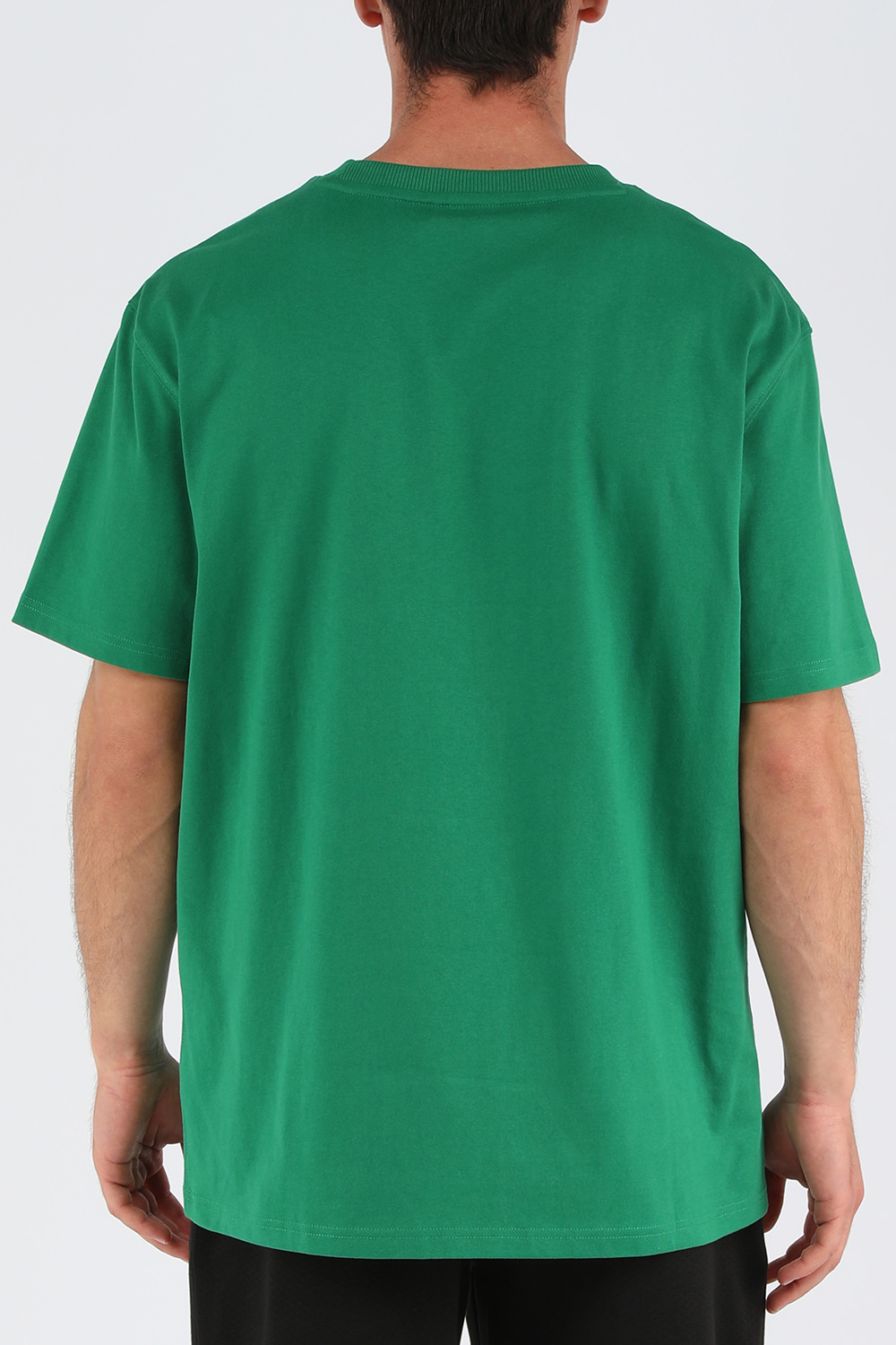 תמונת דוגמן אחורית של פומה X אמי הודי חולצת טי ירוקה