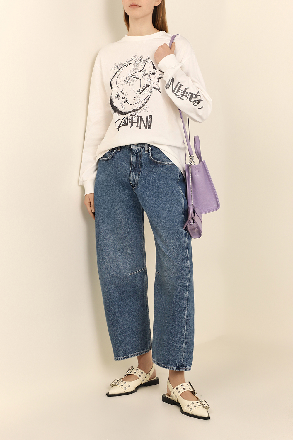 תמונת דוגמן קידמית של צ'ארם תיק נשיאה נאנו