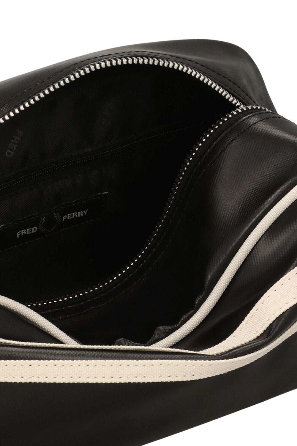 תמונת פנים של תיק רחצה