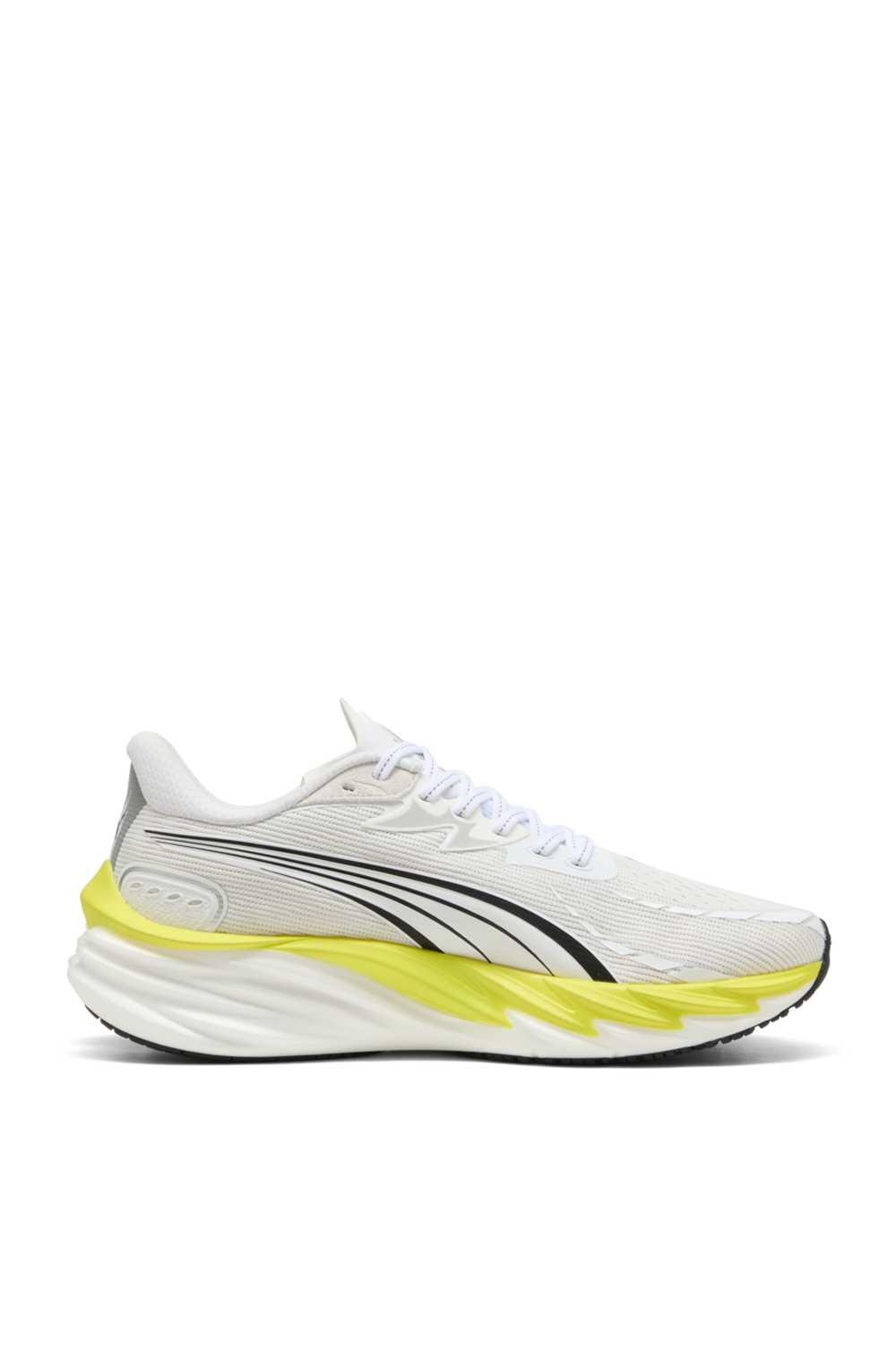 תמונה קידמית של נעלי ריצה ולוסיטי ניטרו 4