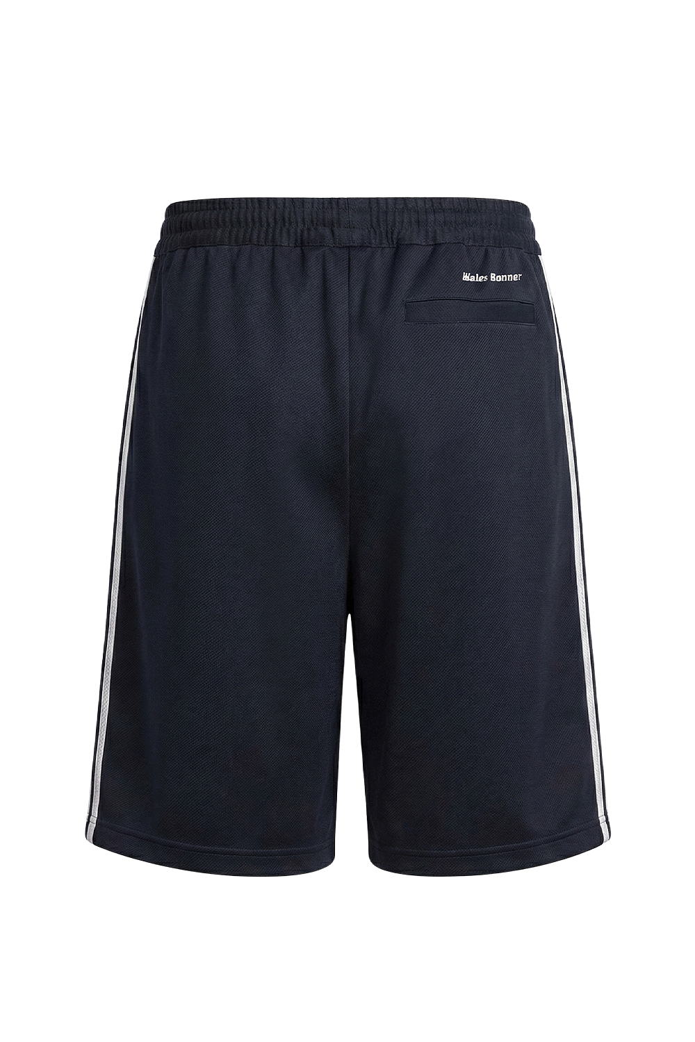 תמונה אחורית של מכנסיים קצרים