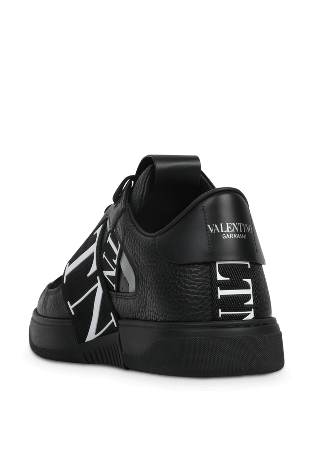 תמונה אחורית של Strap Logo Low Top Sneakers in Black