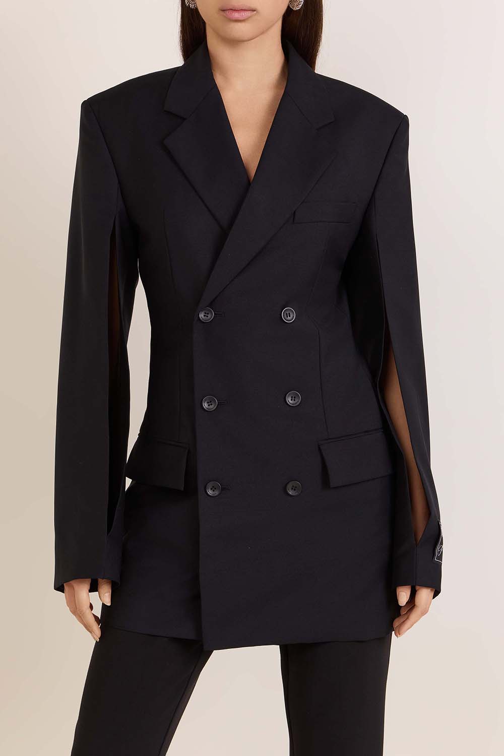 תמונת דוגמן קידמית של שמלת-ז'קט מחוייט