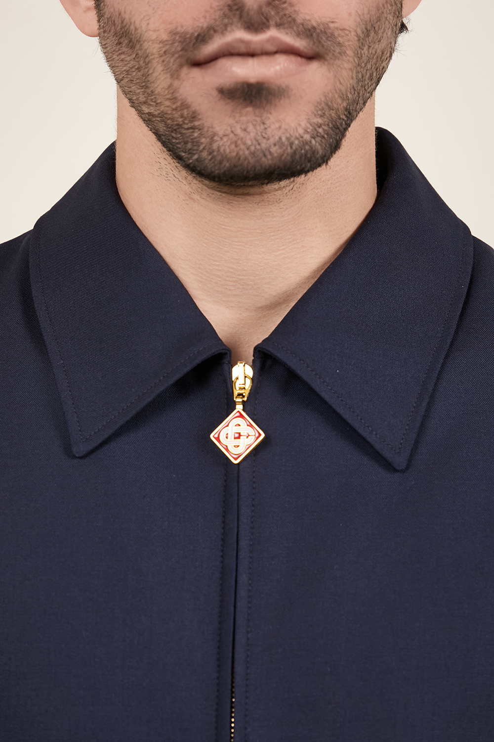 תמונת תקריב דוגמן של ז'קט