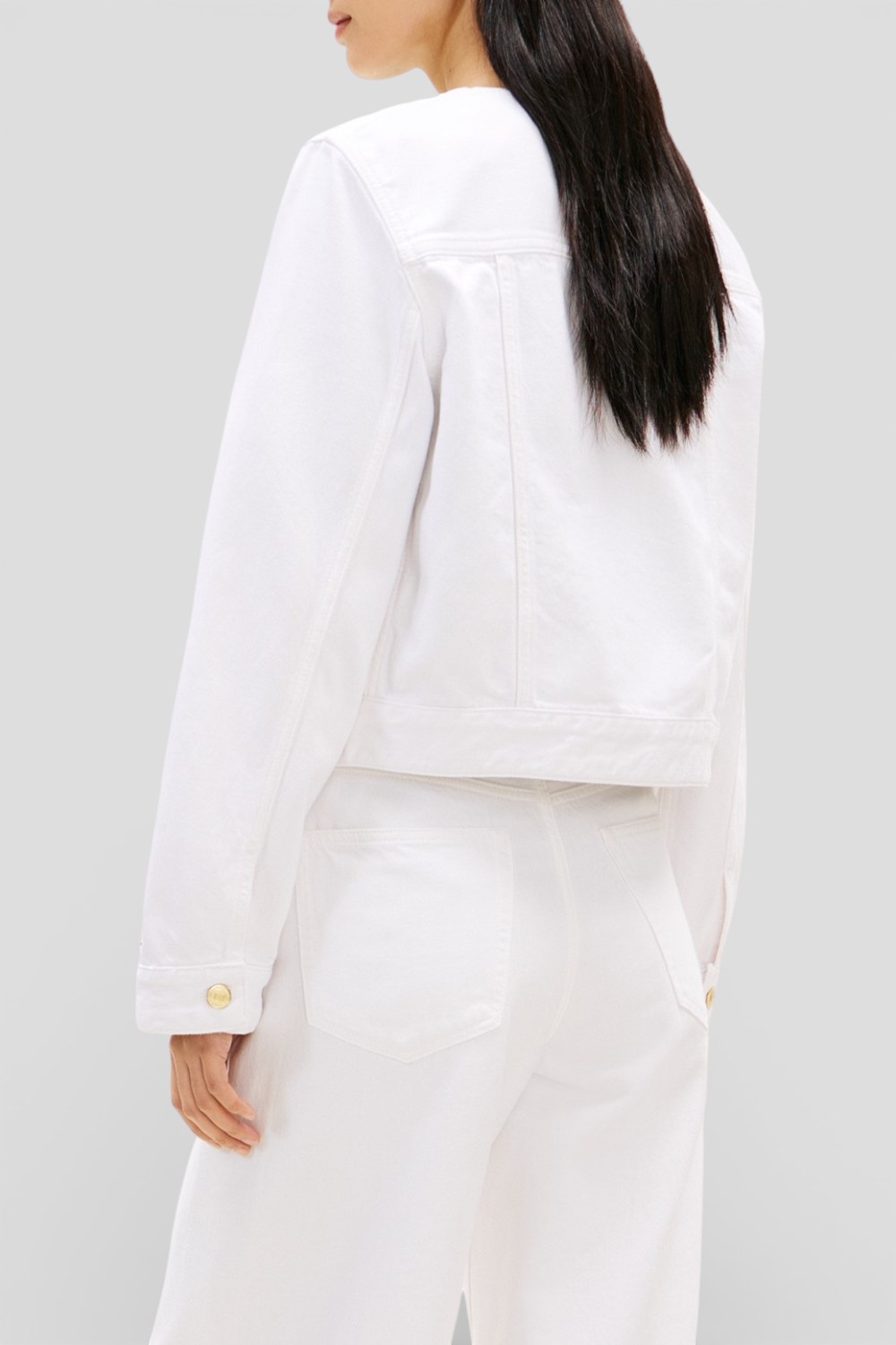 תמונת דוגמן אחורית של ז'קט ג'ינס