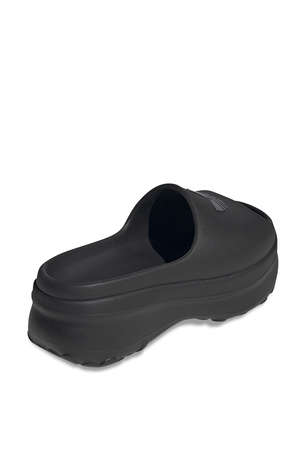 תמונת תקריב של כפכפי סלייד אדיפום סטאן