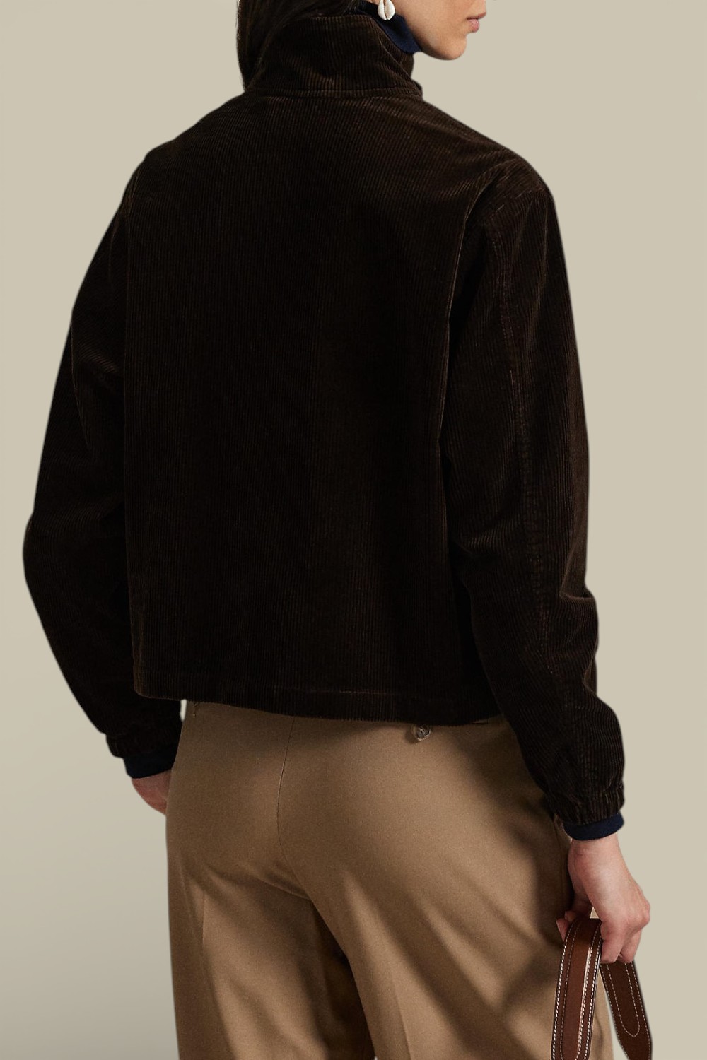 תמונת דוגמן אחורית של ז&rsquo;קט