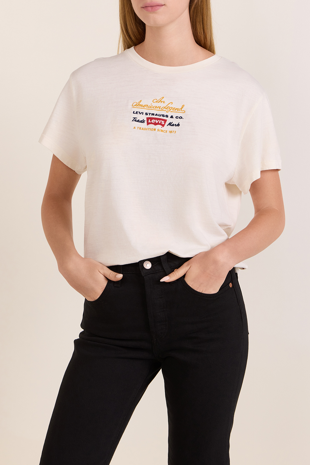 תמונת דוגמן קידמית של חולצת טי