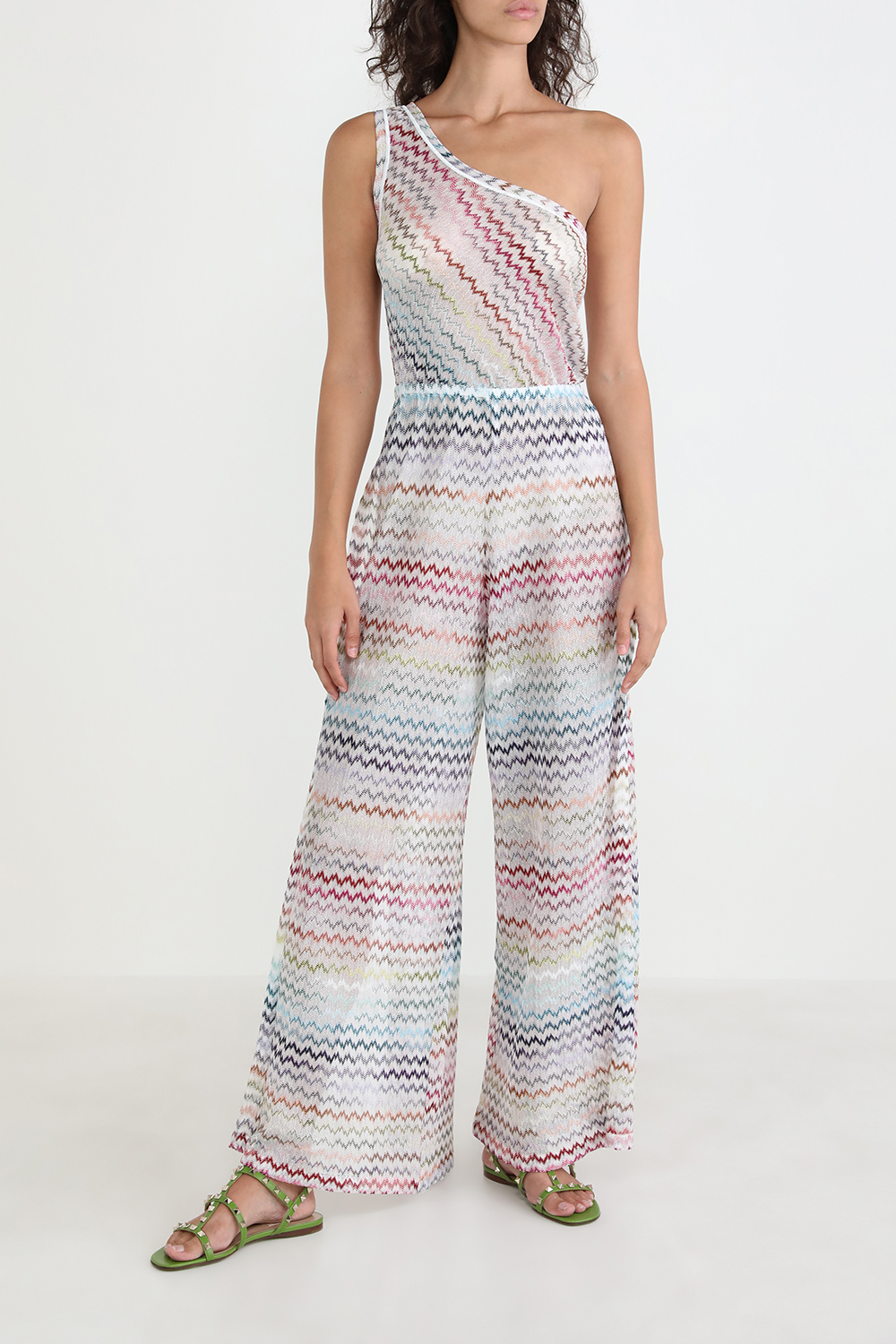 תמונת דוגמן קידמית של אוברול חוף