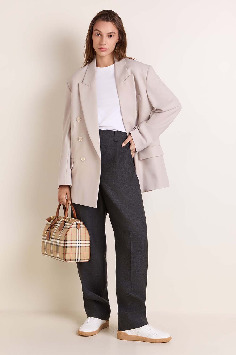 תמונת דוגמן קידמית של תיק באולינג מדיום