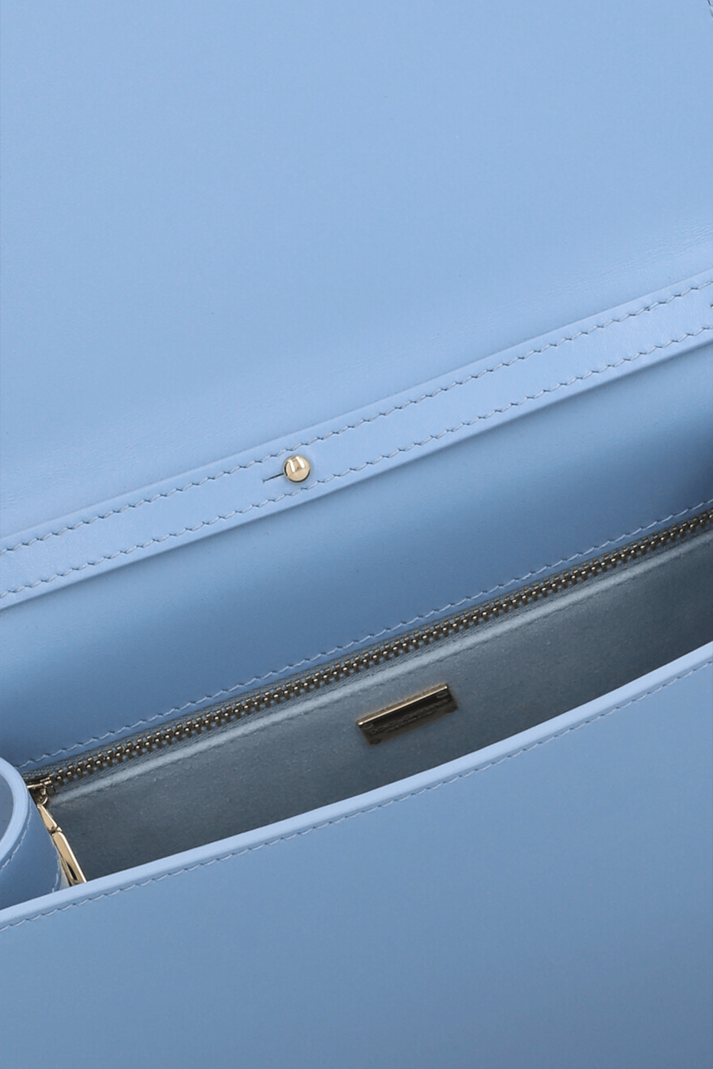 תמונת פנים של תיק כתף