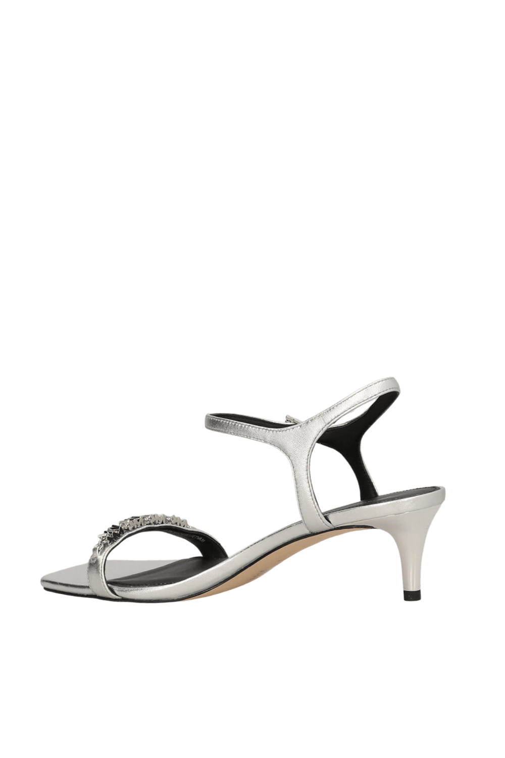 תמונה אחורית של סנדלי עקב