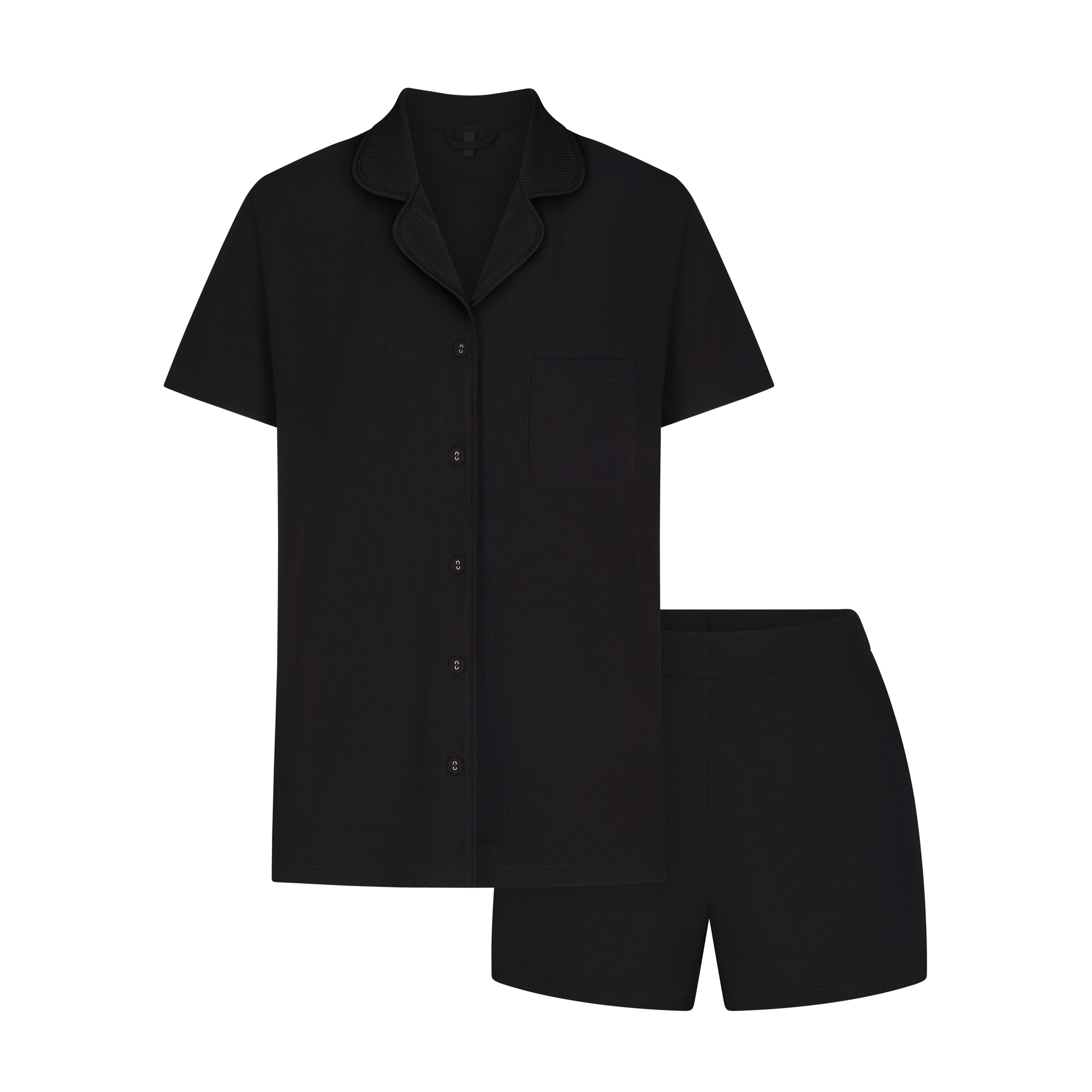 תמונת תקריב של SOFT LOUNGE SHORT SLEEP SET