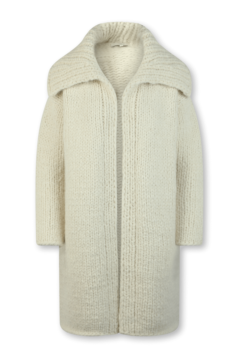 תמונה קידמית של מעיל סרוג בגוון שמנת