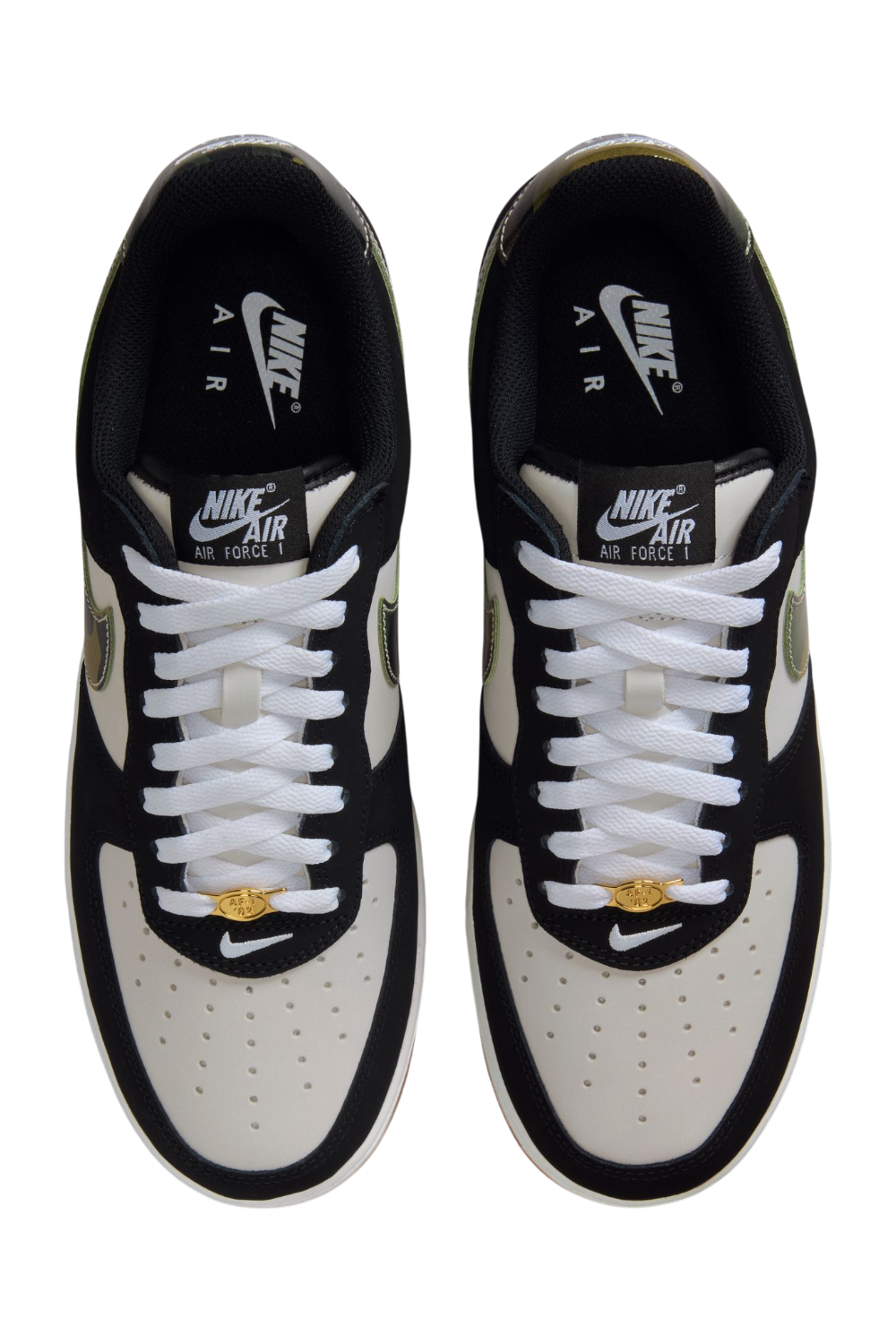 תמונת תקריב של נעלי סניקרס אייר פורס 1