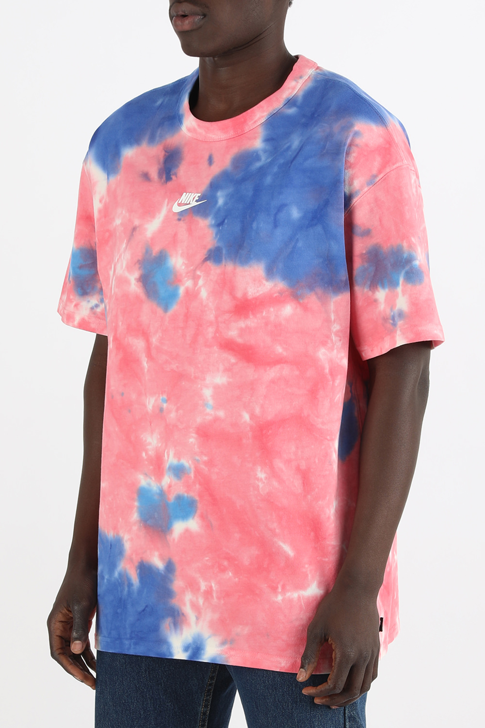 תמונת דוגמן קידמית של טי שירט טאי דאי בגווני ורוד וכחול