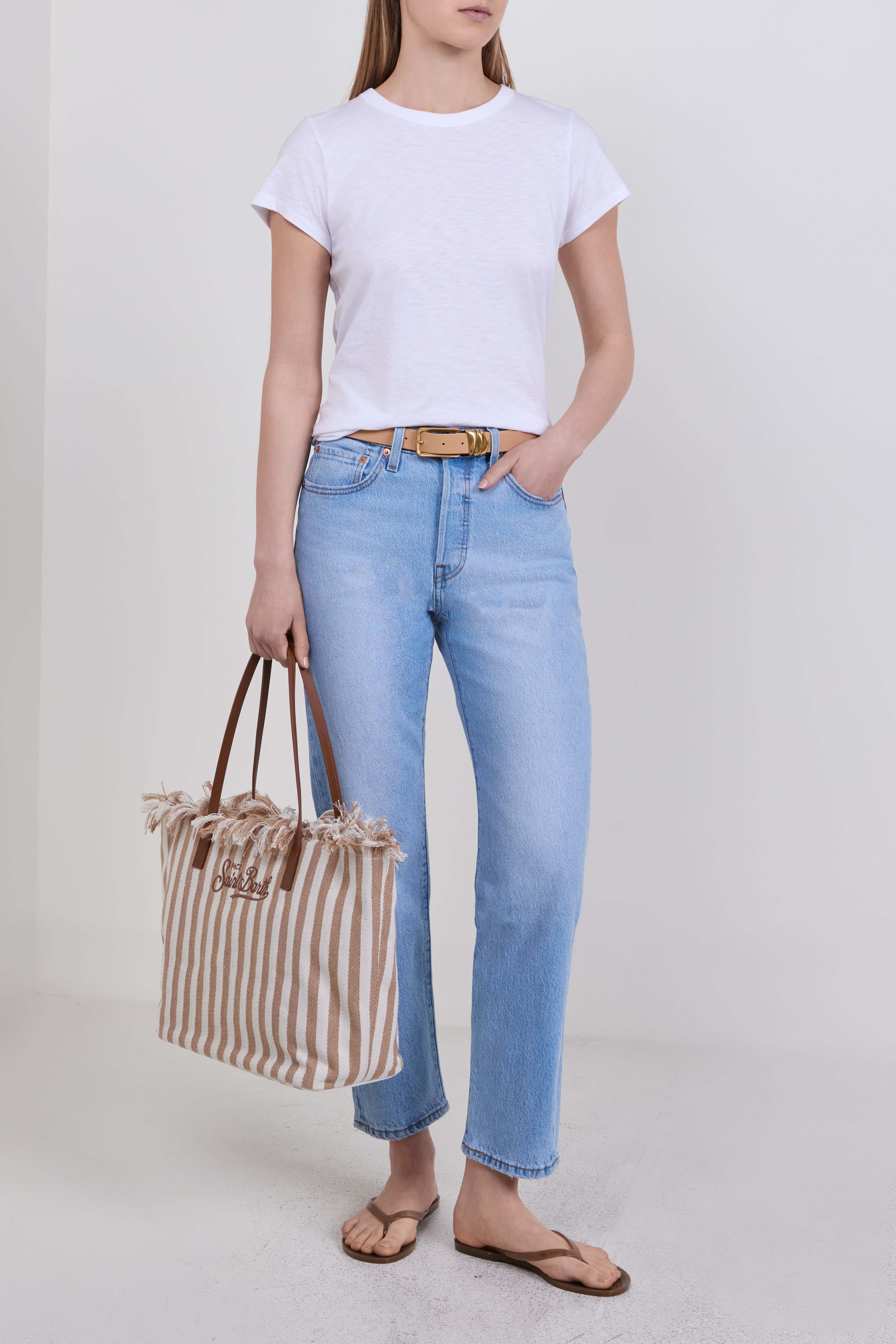 תמונת דוגמן קידמית של תיק כתף