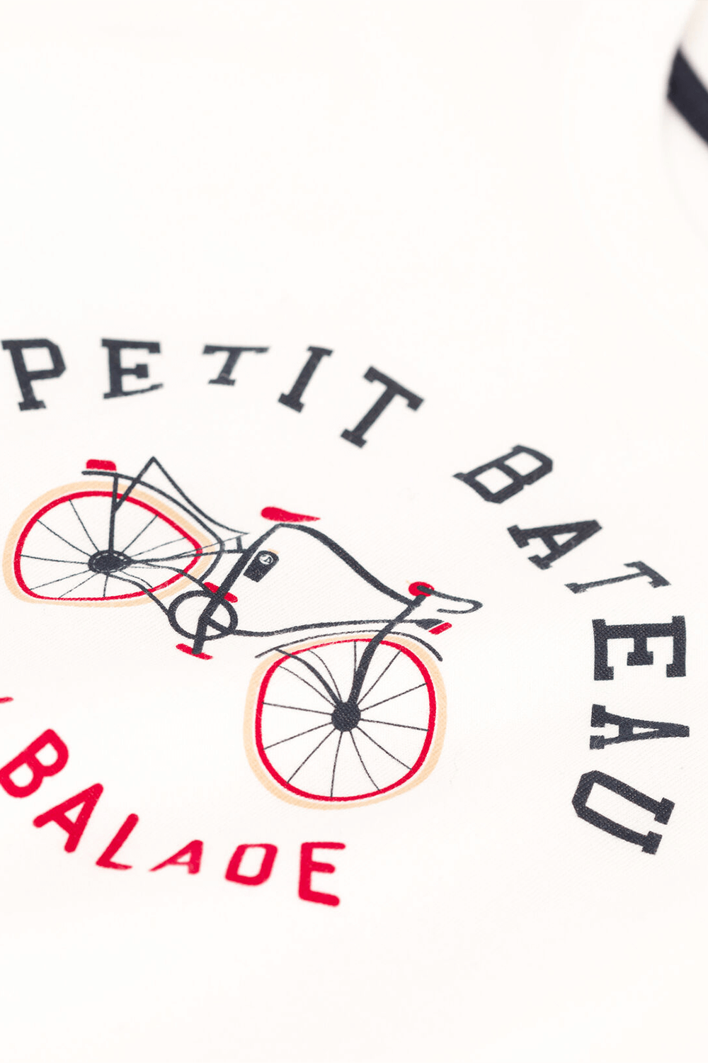 תמונה אחורית של חולצה ארוכה גרפית עם לוגו - גילאי 6-12