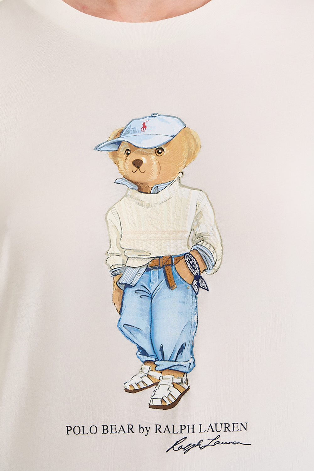 תמונת תקריב דוגמן של חולצת טי