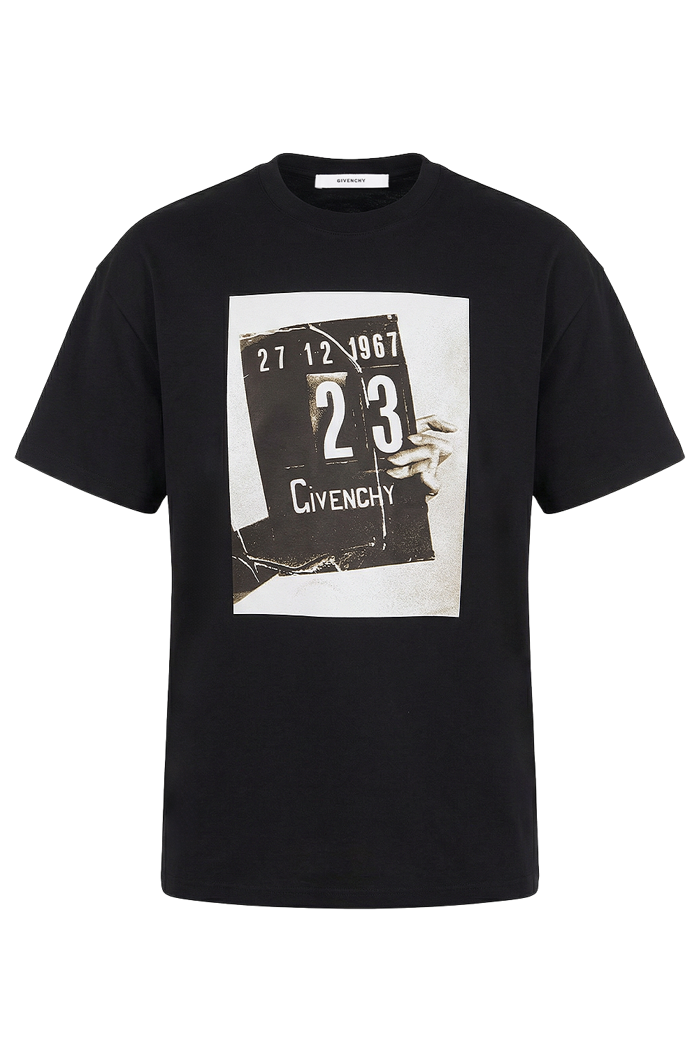 תמונה קידמית של חולצת טי