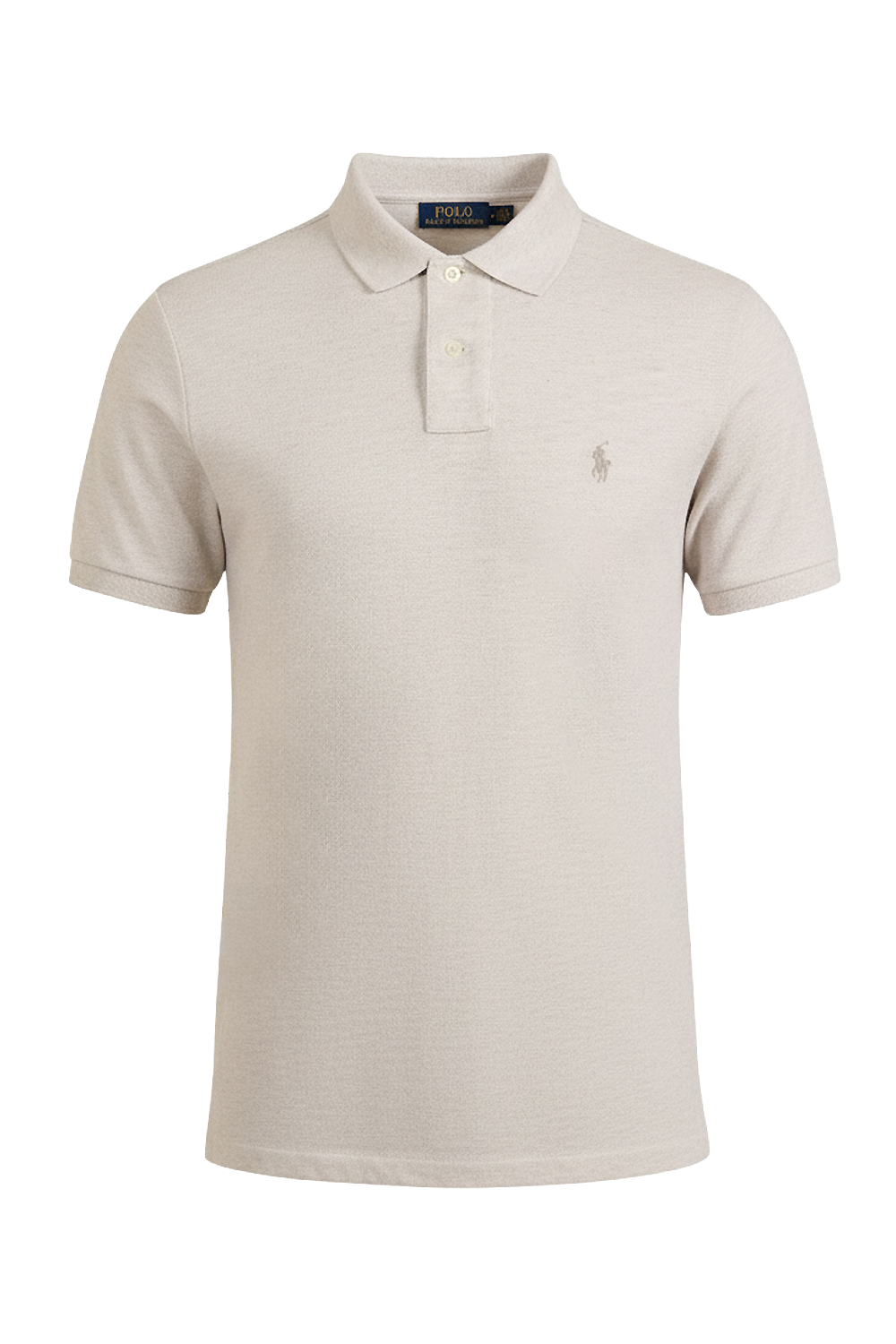 תמונה קידמית של חולצת פולו