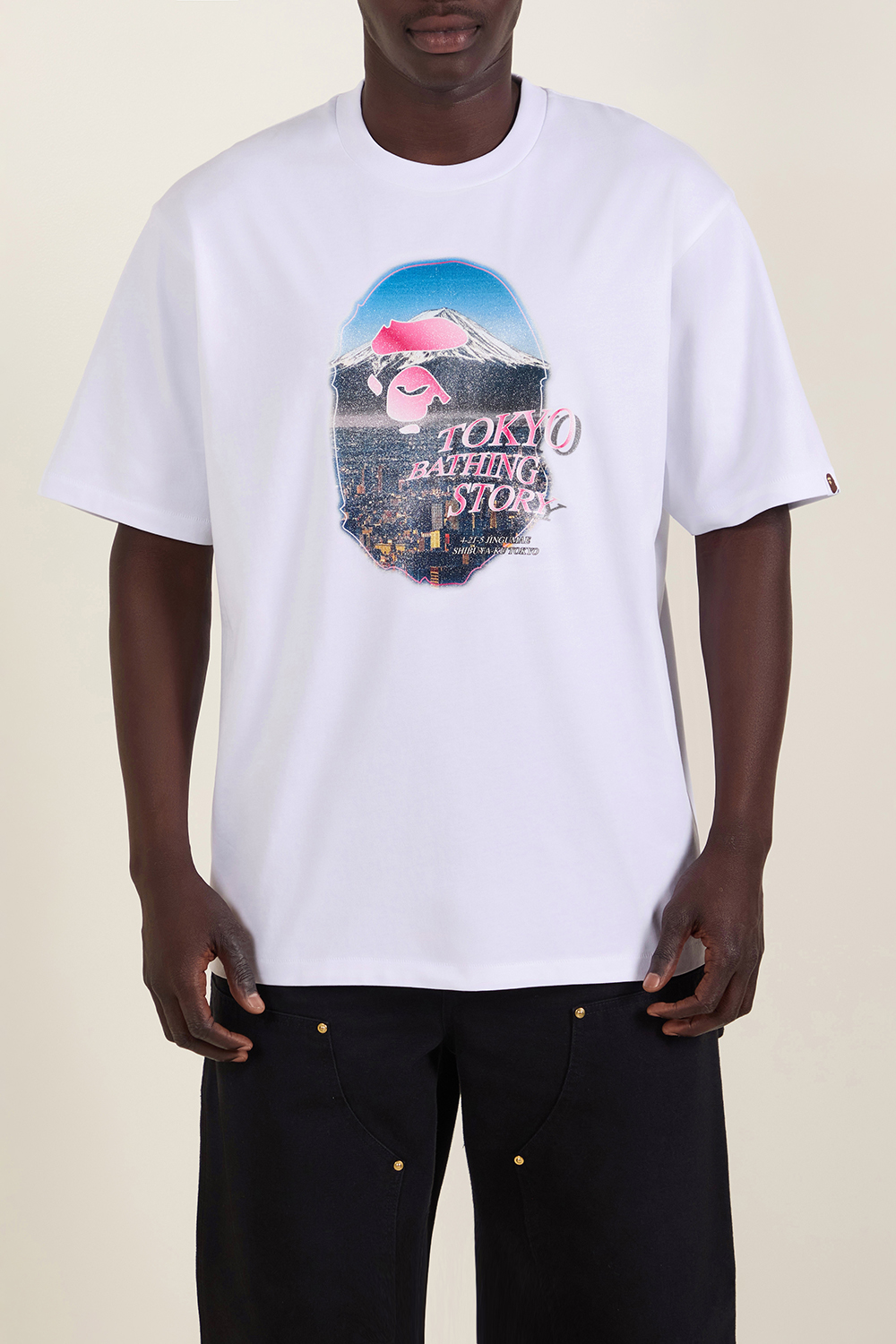 תמונת דוגמן קידמית של חולצת טי