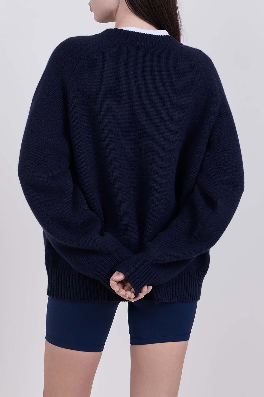 תמונת דוגמן אחורית של סריג קשמיר ריטץ' X פריים