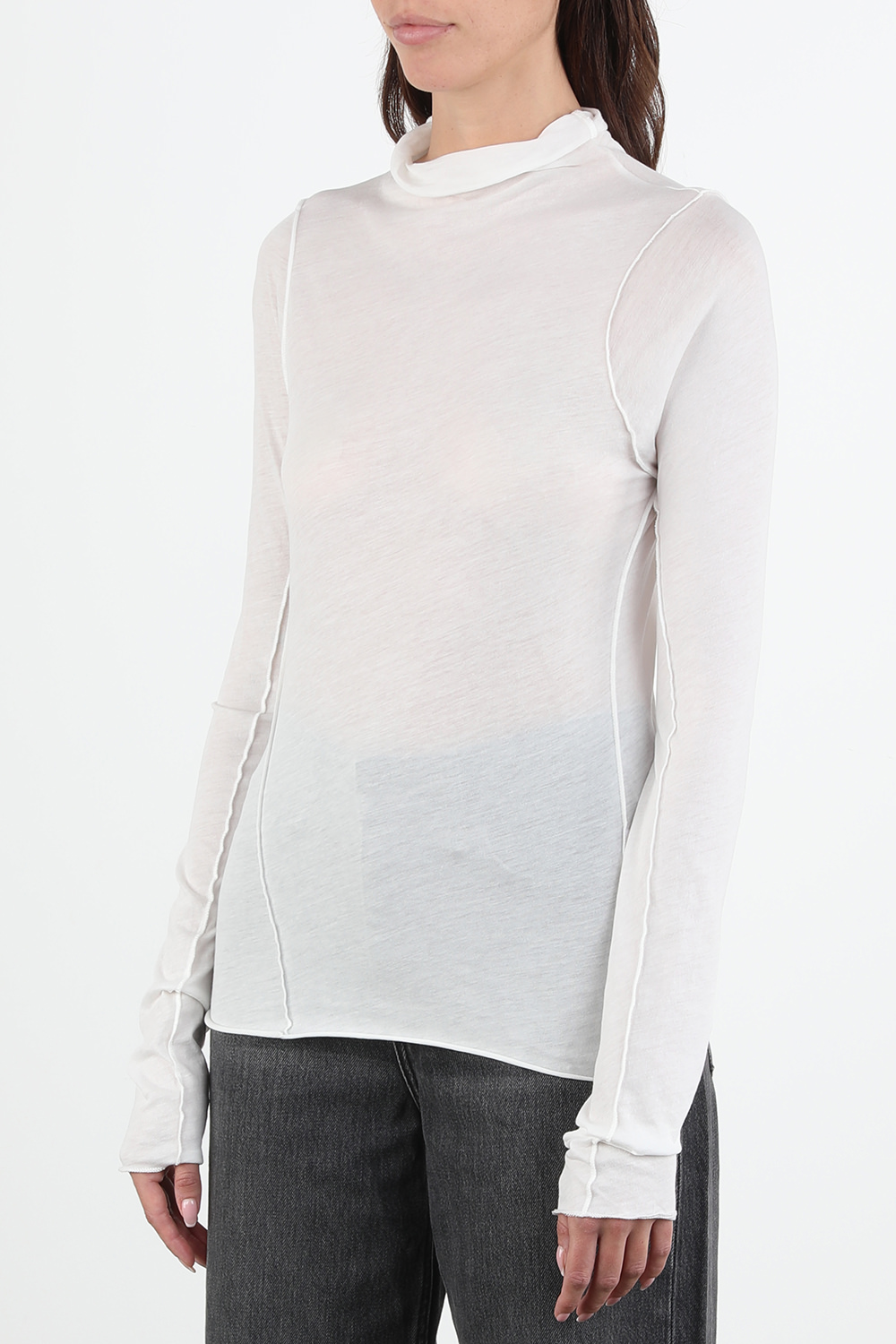 תמונת דוגמן קידמית של חולצת גולף בגוון לבן