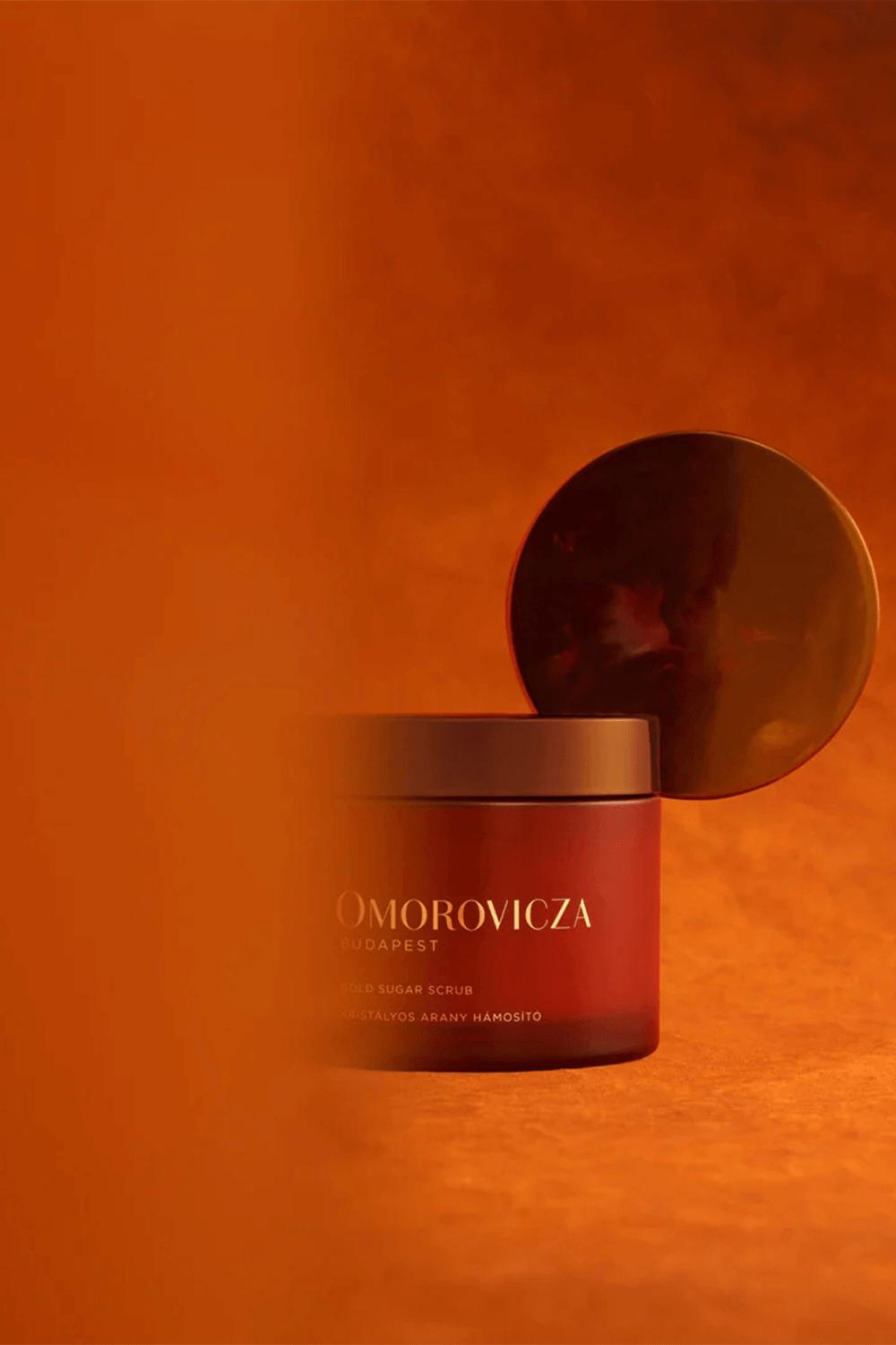 תמונת תקריב של Gold Sugar Scrub 200 ml