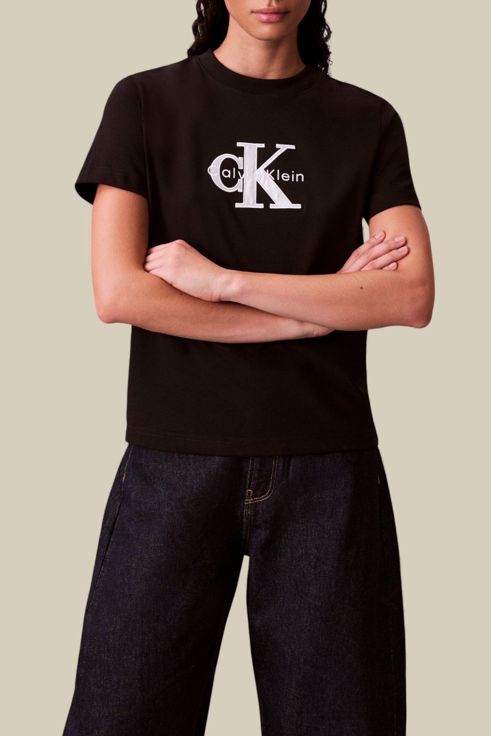 תמונת דוגמן קידמית של חולצת טי