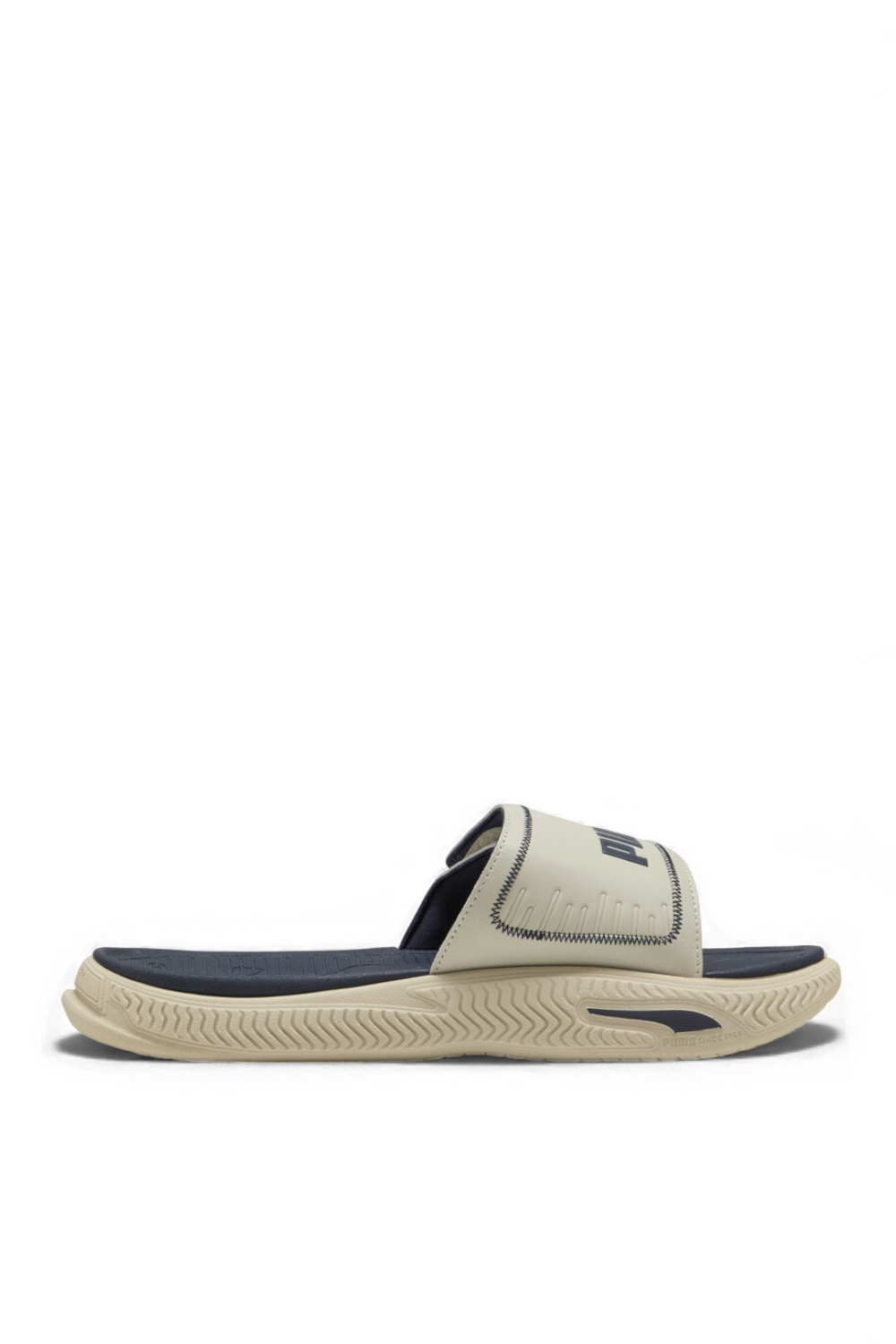 תמונה קידמית של כפכפי סלייד