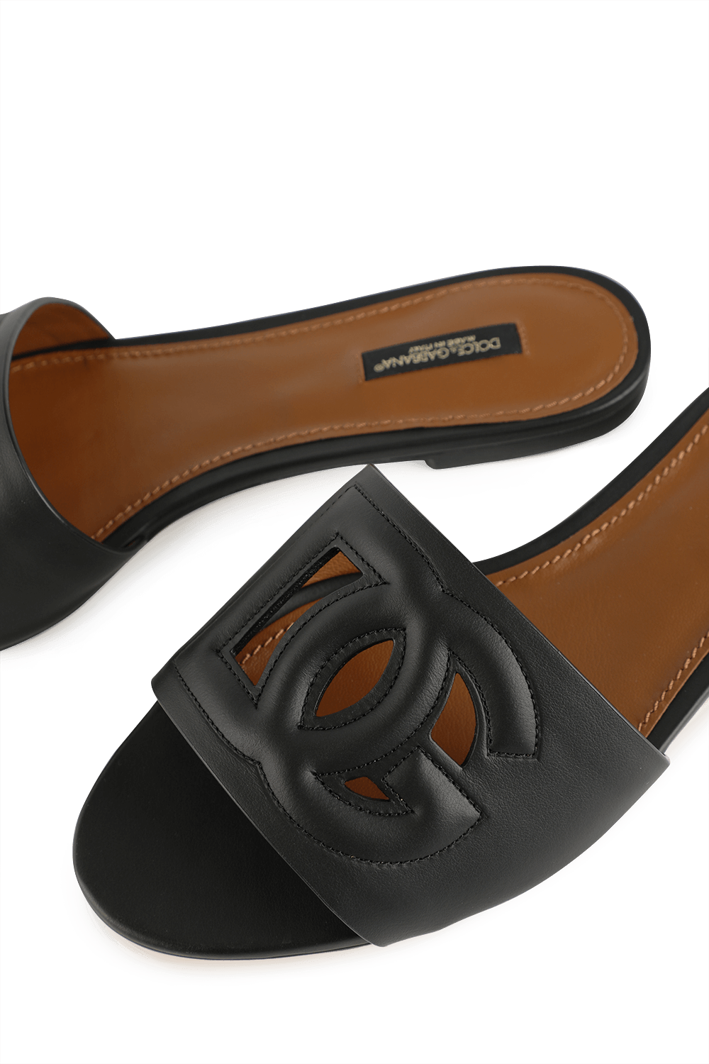 תמונת תקריב של Logo Pattern Slides in Black Leather