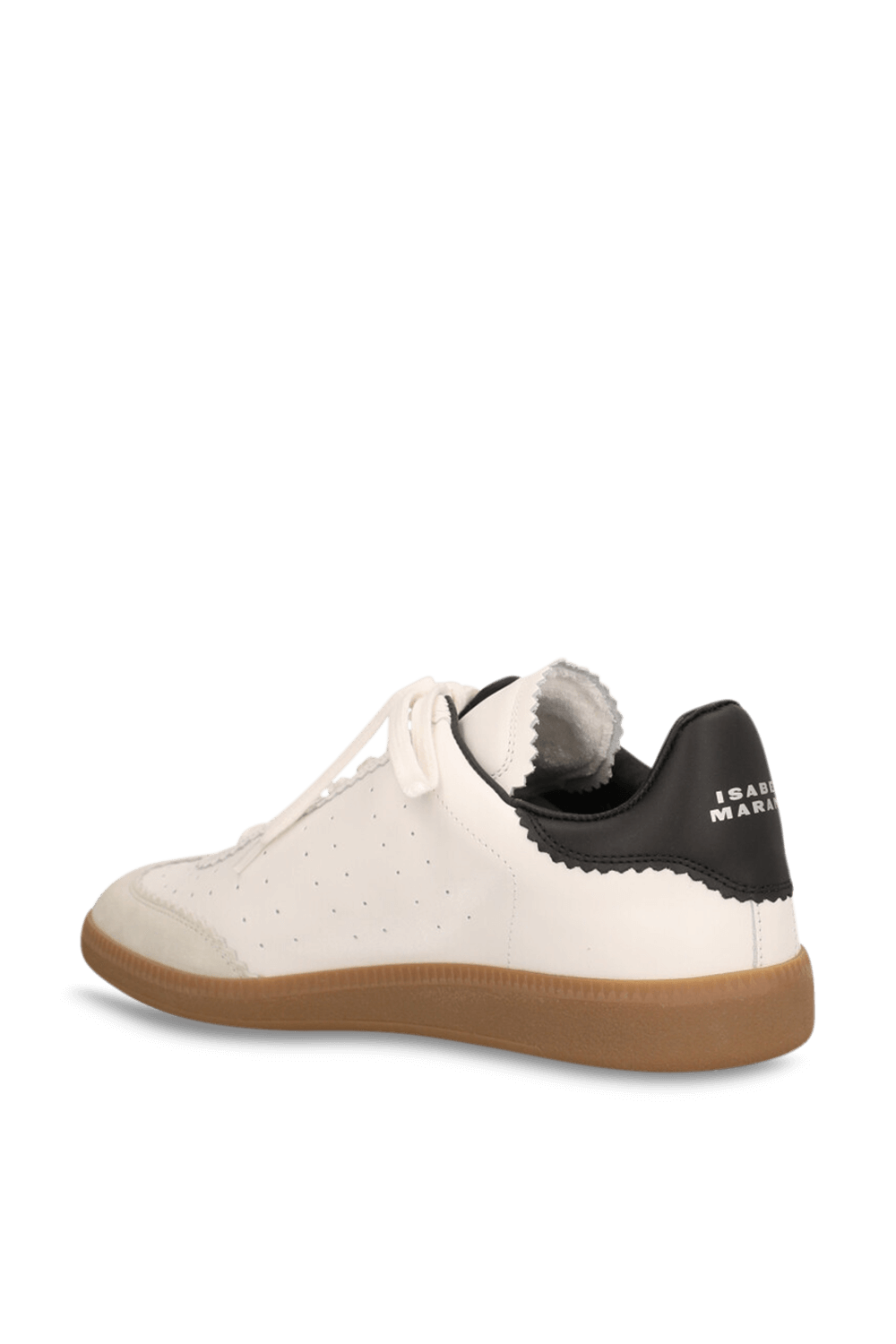 תמונה אחורית של נעלי סניקרס