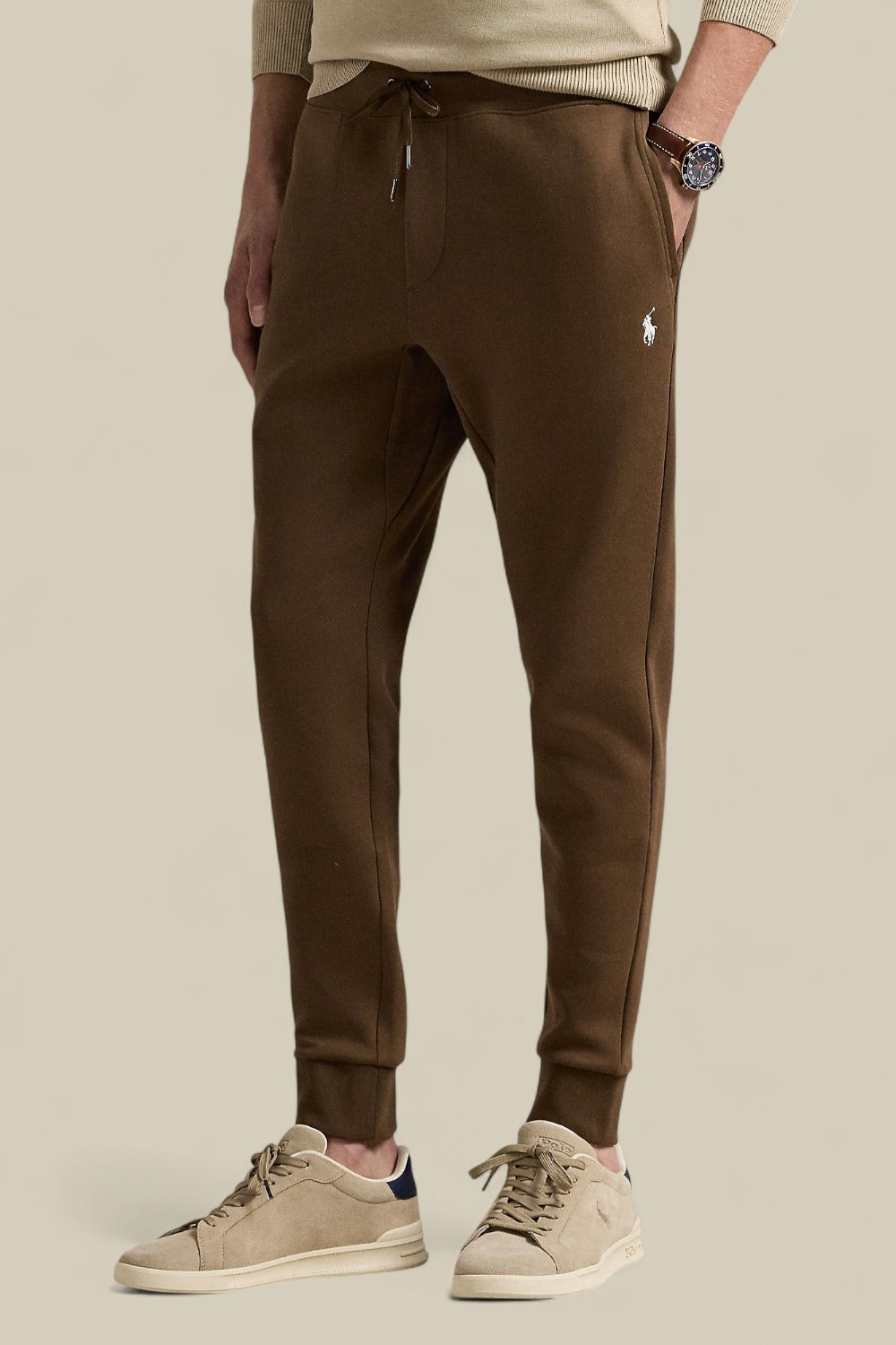 תמונת דוגמן קידמית של מכנסי ג'וג סלים פיט