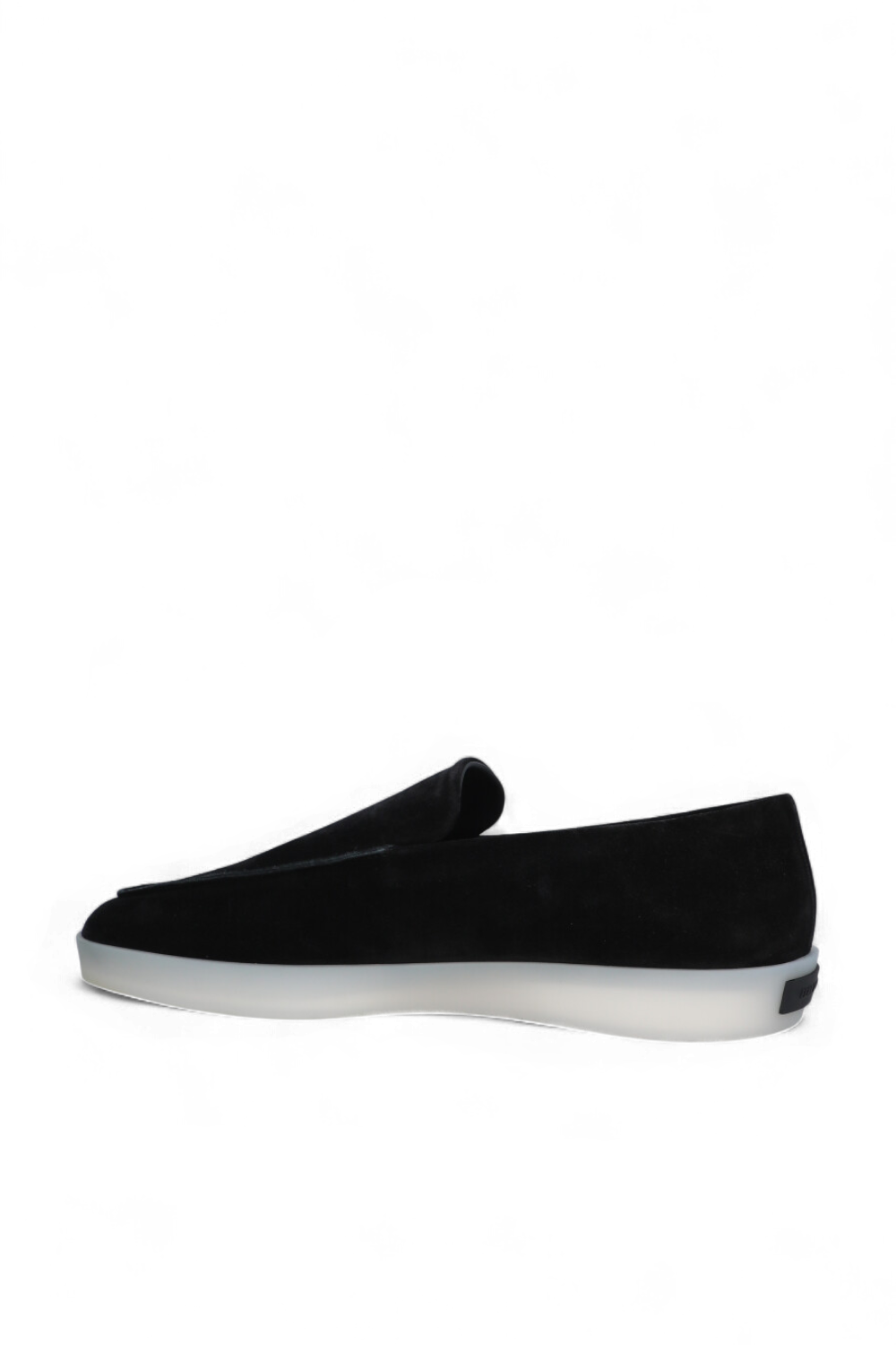 תמונה אחורית של נעלי מוקסינים