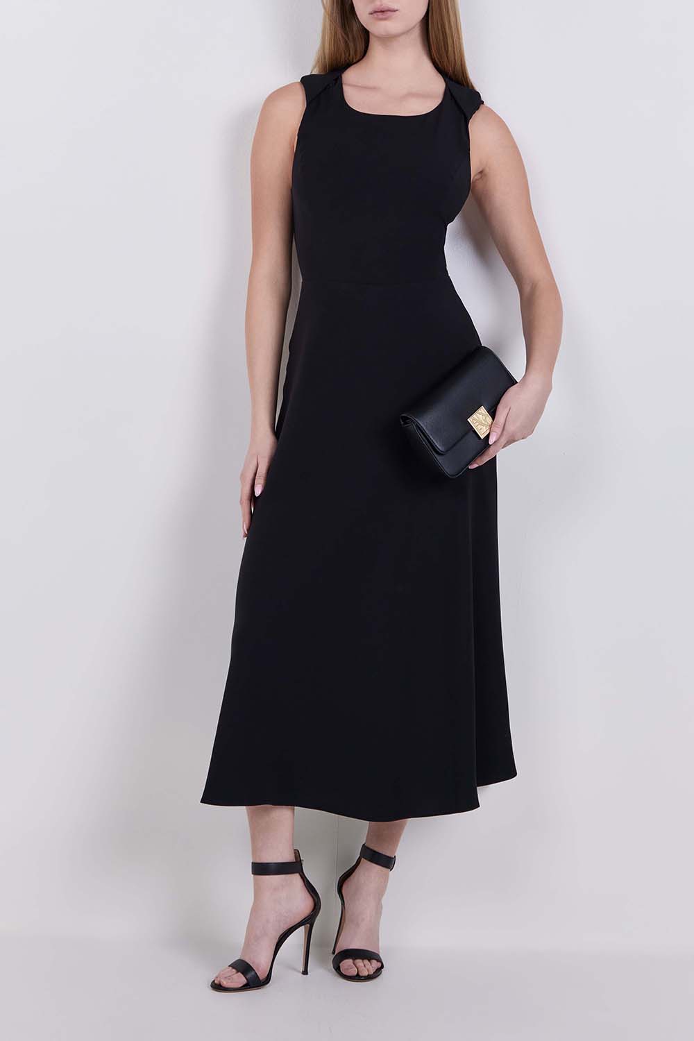 תמונת דוגמן קידמית של תיק קרוסבודי סמול