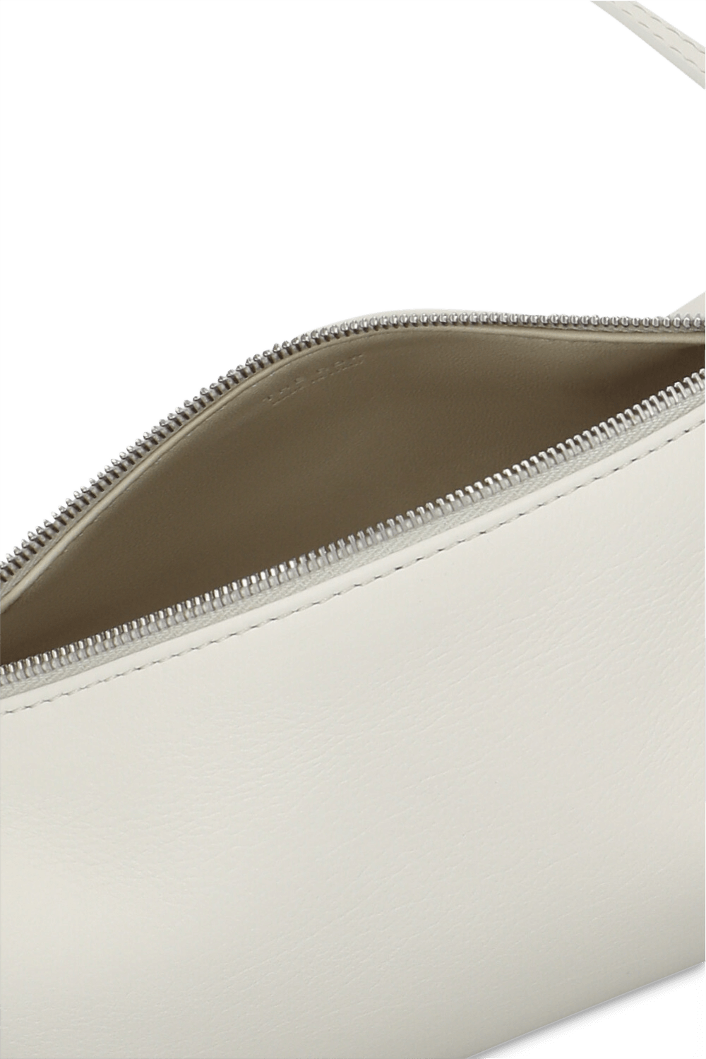 תמונת פנים של תיק 90