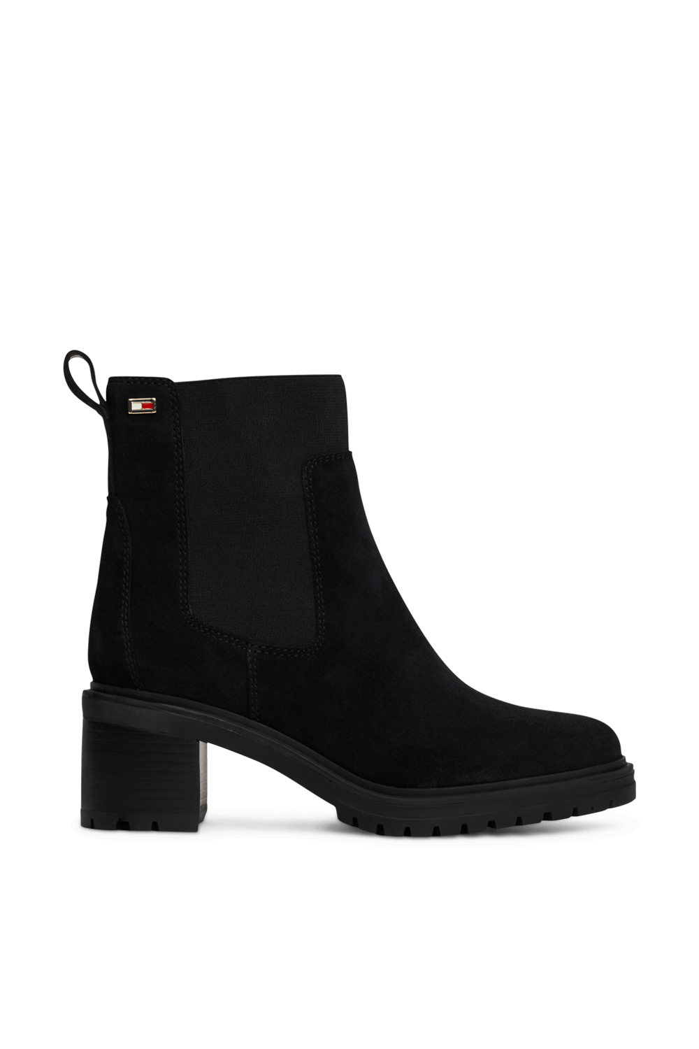 תמונה קידמית של מגפוני צ'לסי