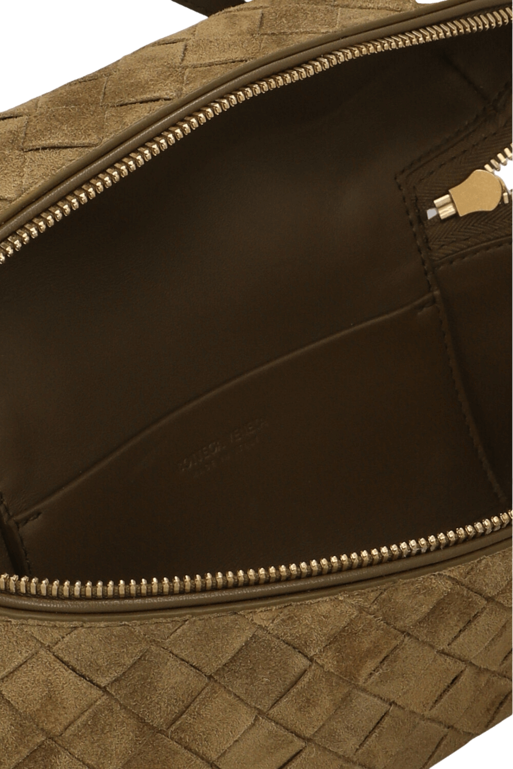 תמונת פנים של תיק באנג באנג וניטי קייס