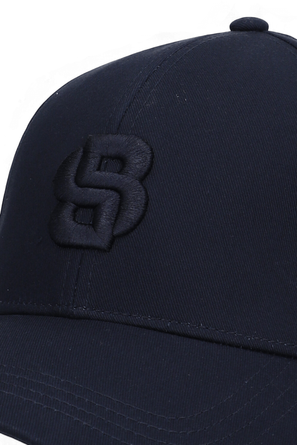 תמונת תקריב של כובע מצחייה