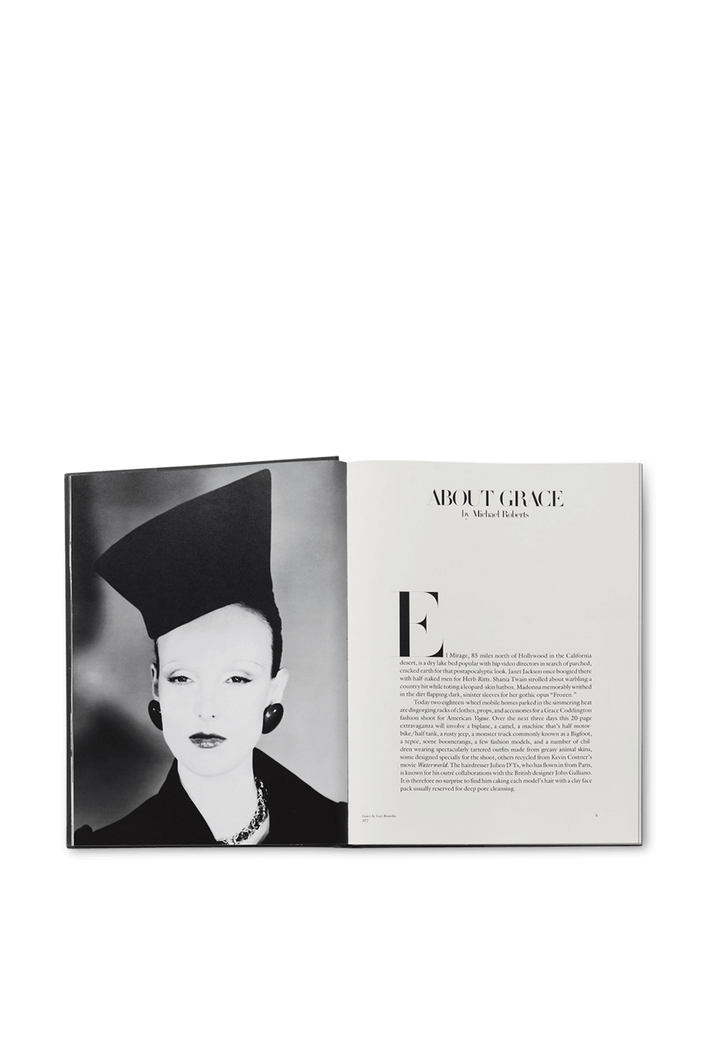 תמונת פנים של Thirty Years of Fashion at Vogue